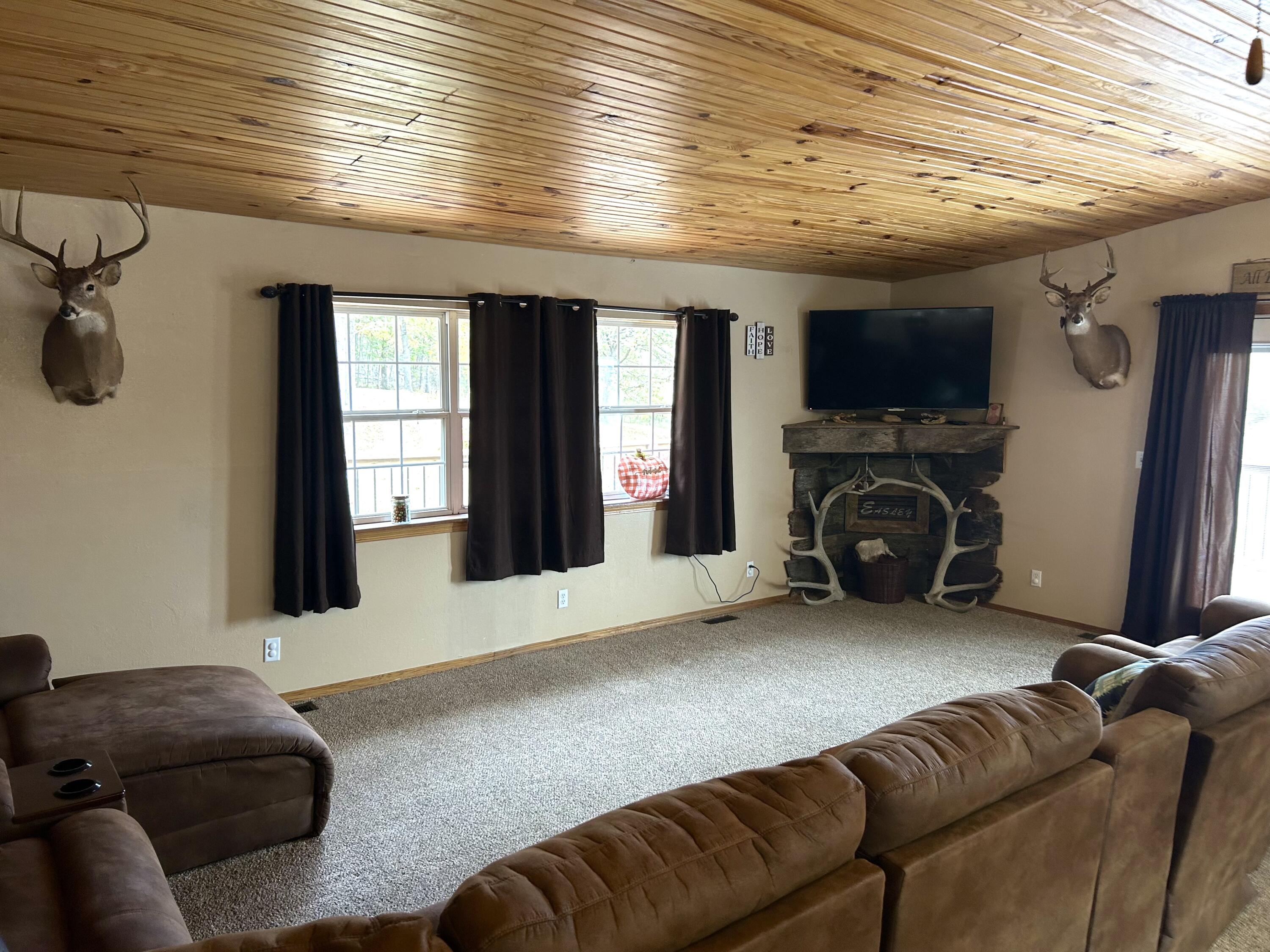 610 Mining Land Drive Property Photo 15