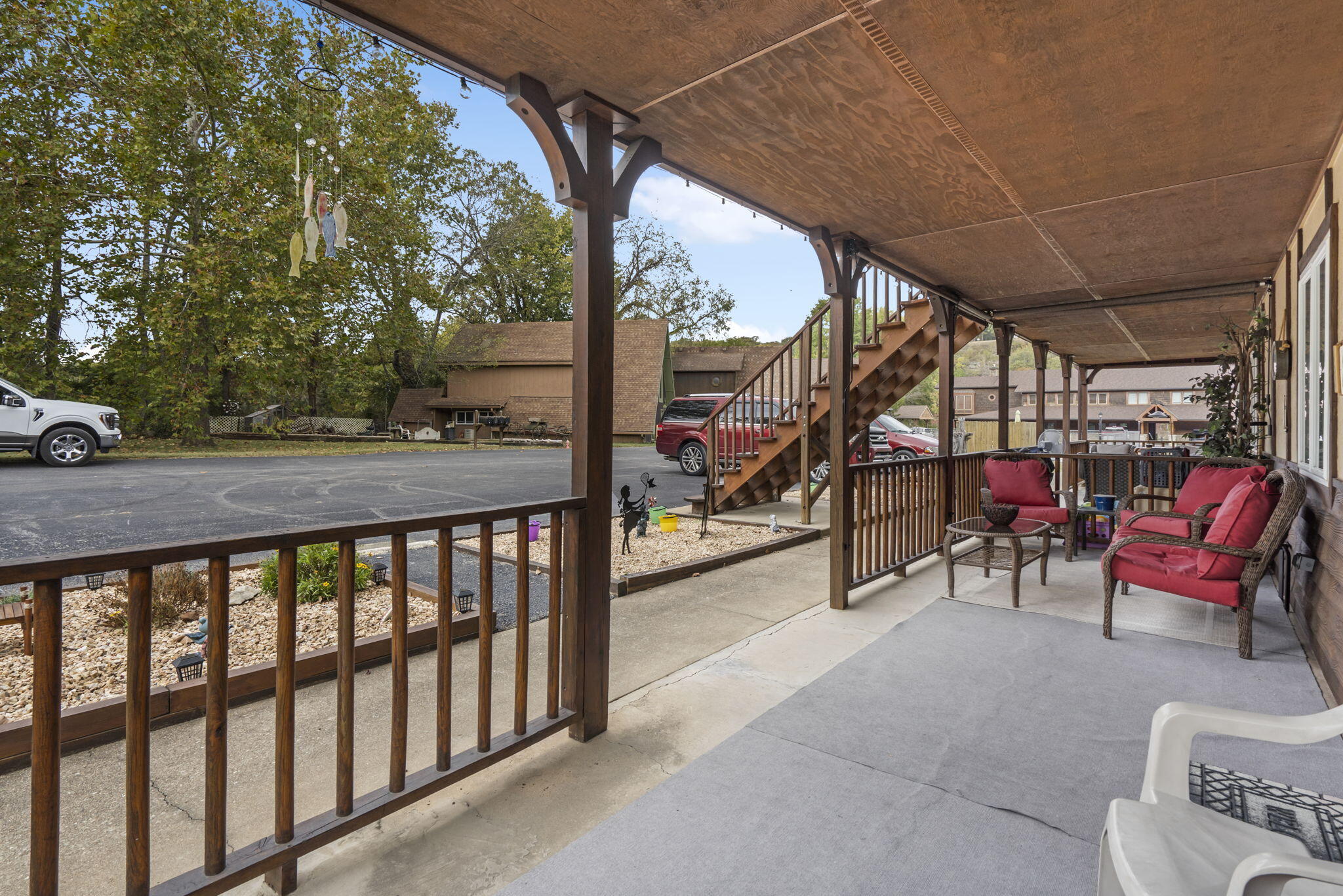 272 Valencia Road Property Photo 3