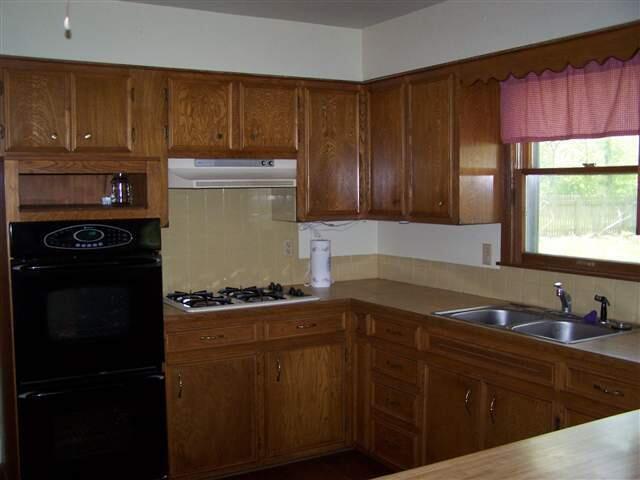 1006 Chinquapin Street Property Photo 5