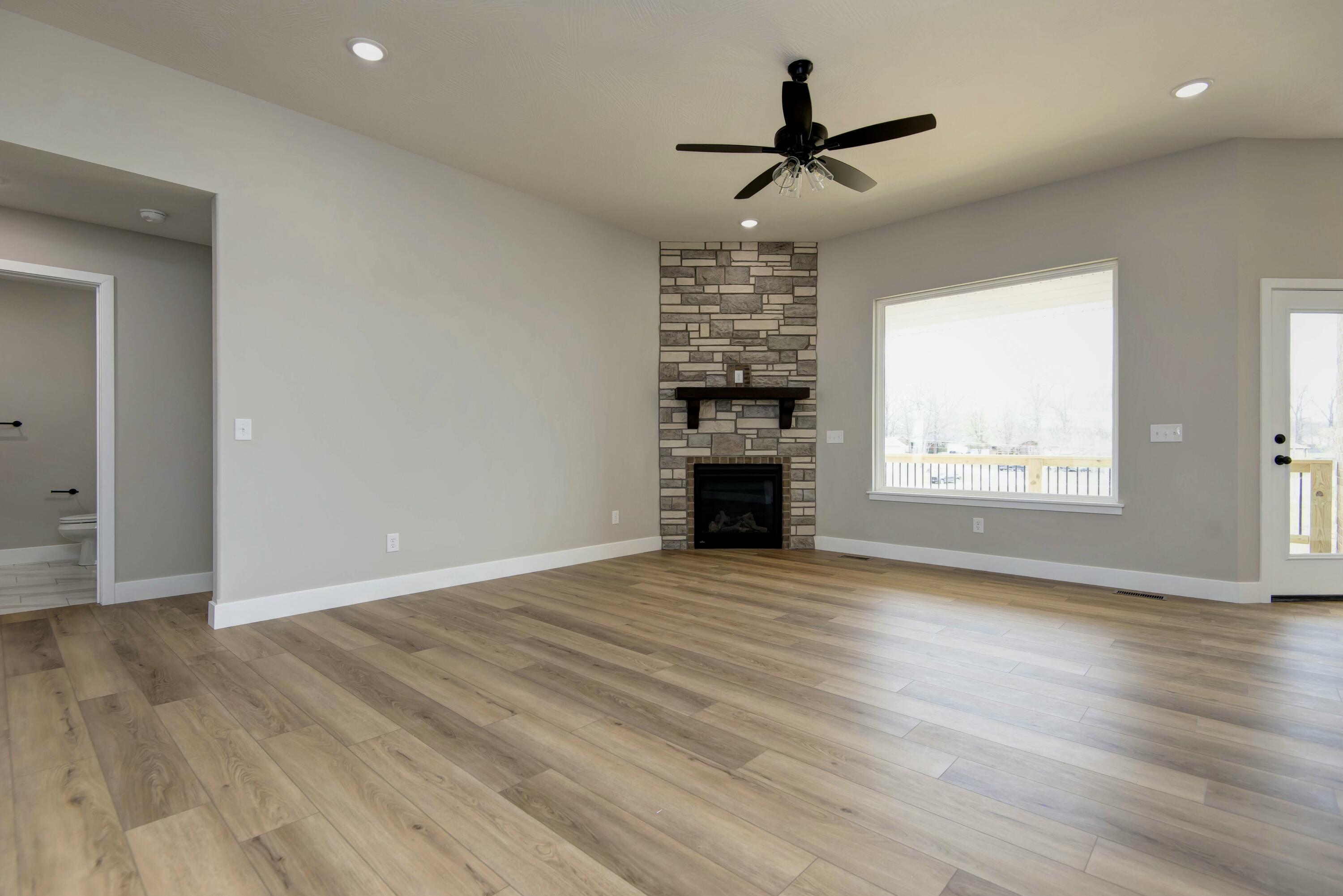4225 South Hollow Branch Way Property Photo 7
