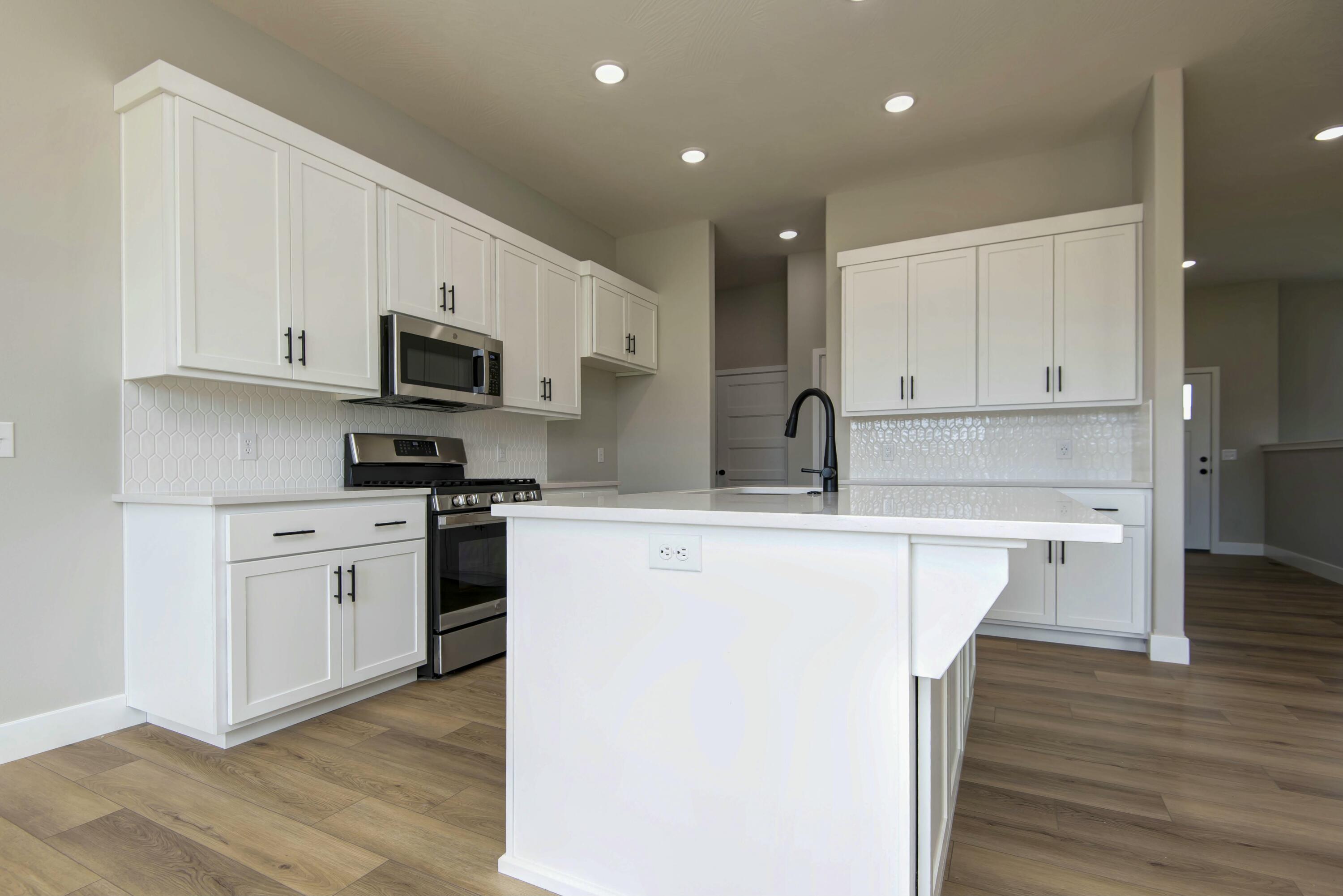 4225 South Hollow Branch Way Property Photo 12