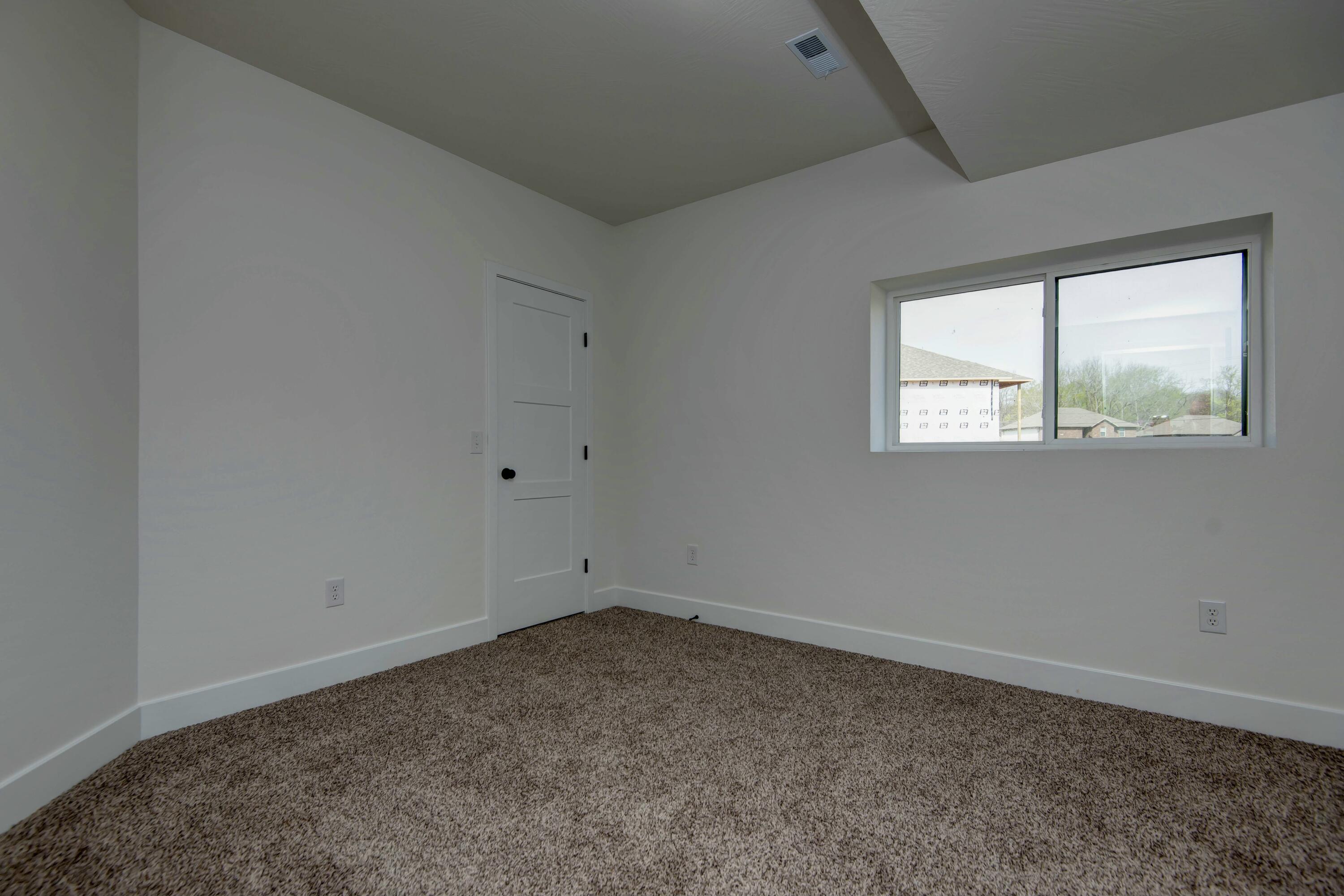 4231 South Hollow Branch Way Property Photo 28