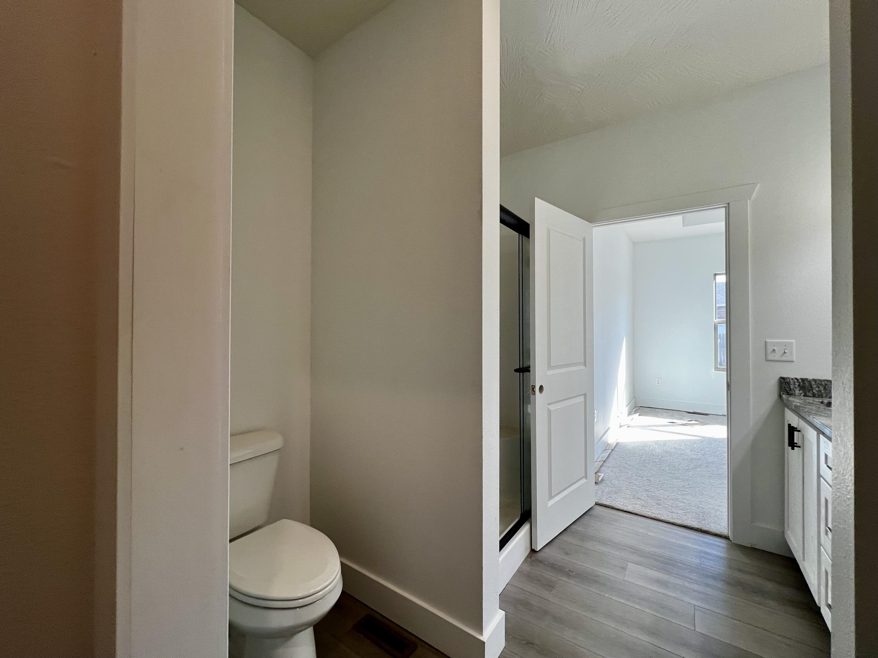 650 East Vivian Street Property Photo 17