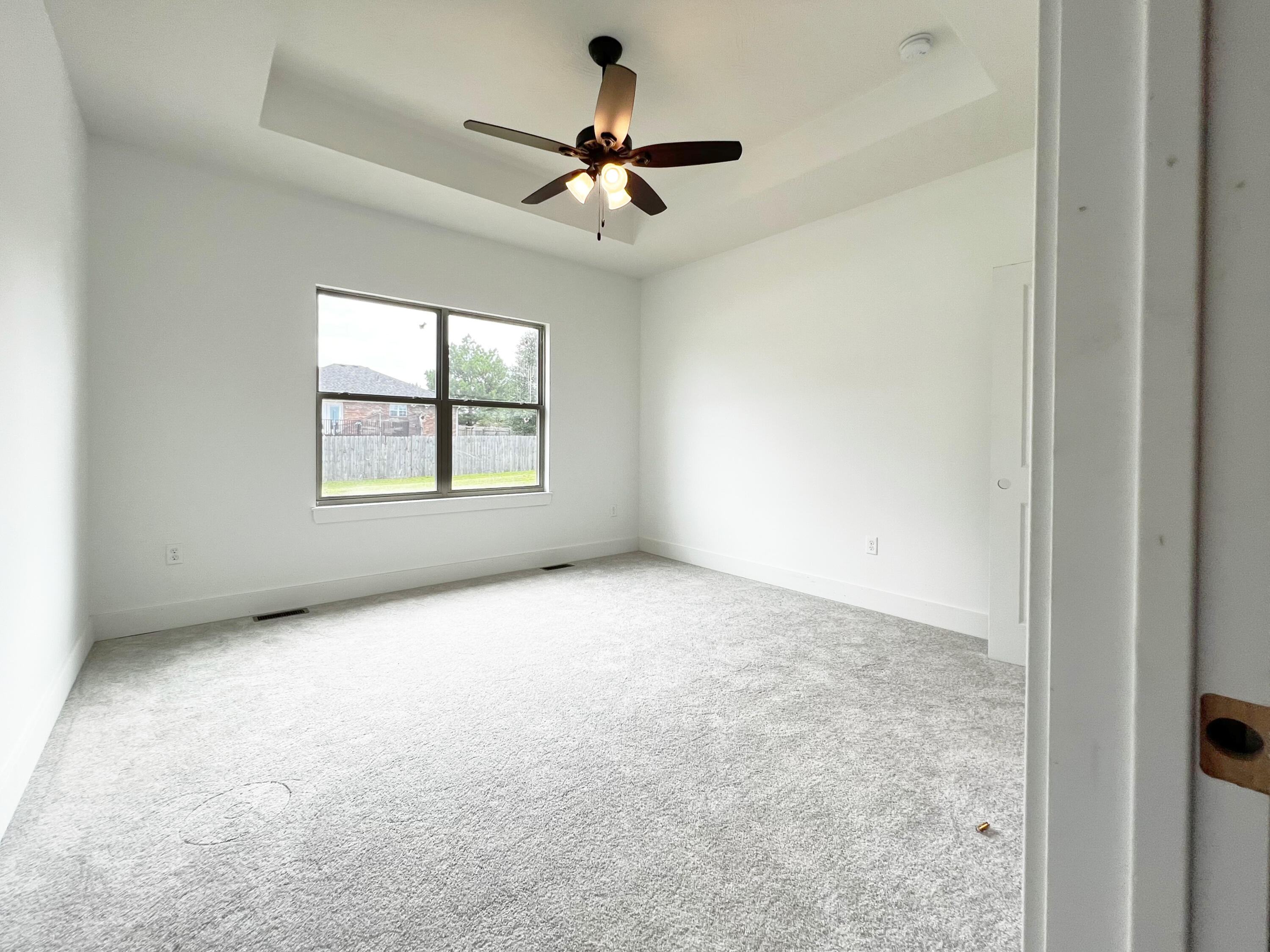 650 East Vivian Street Property Photo 21
