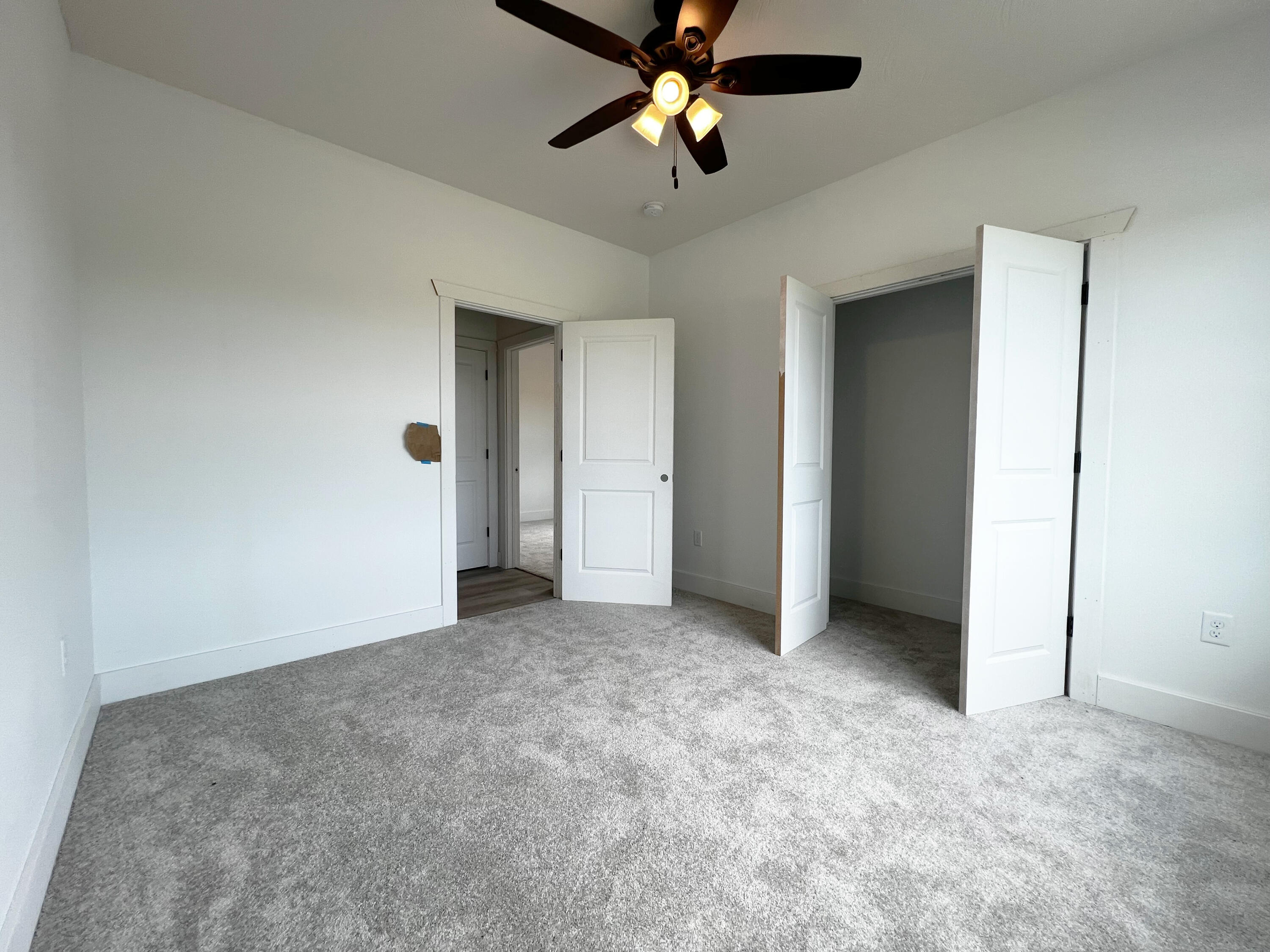 650 East Vivian Street Property Photo 22