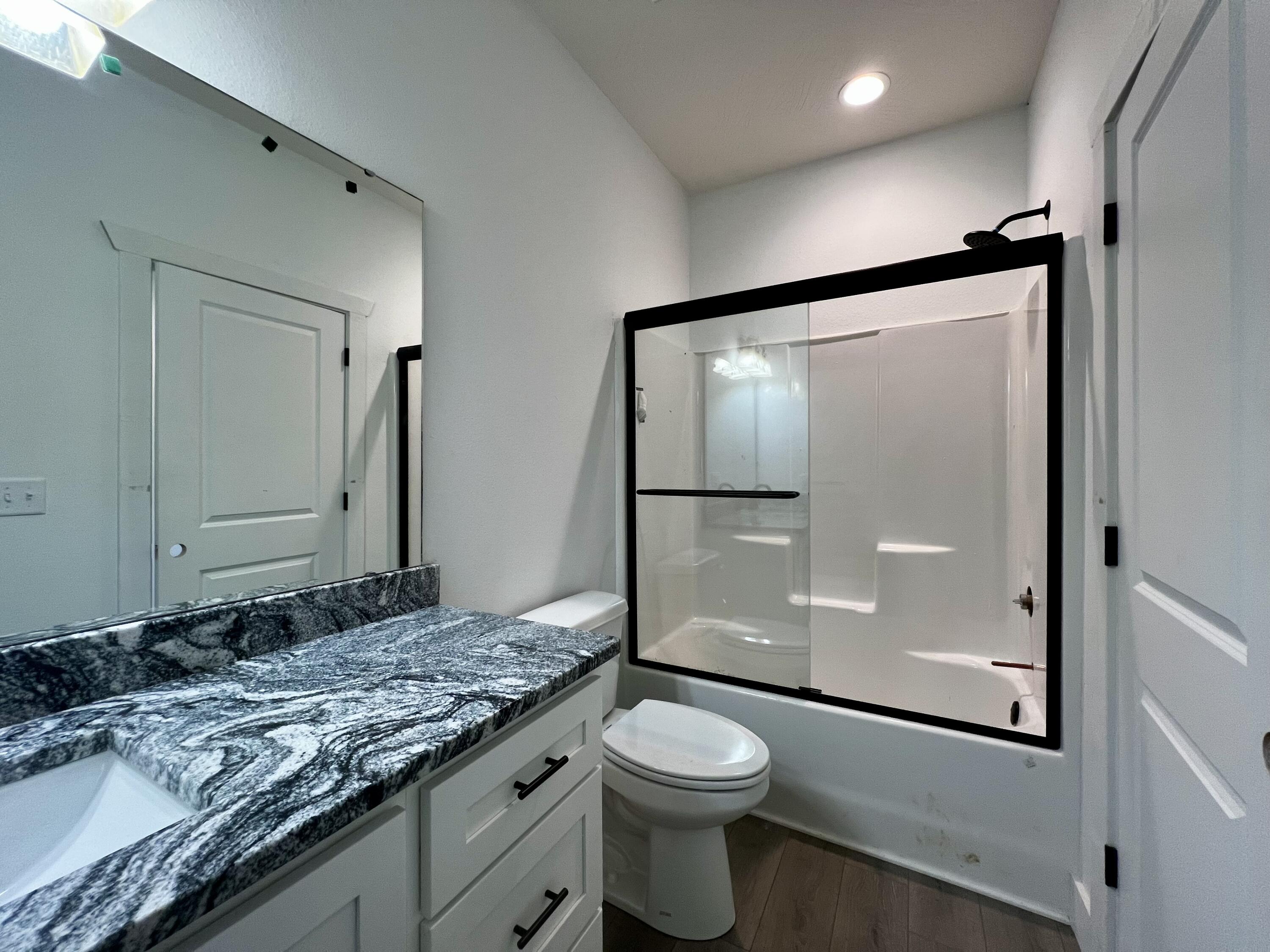 650 East Vivian Street Property Photo 26