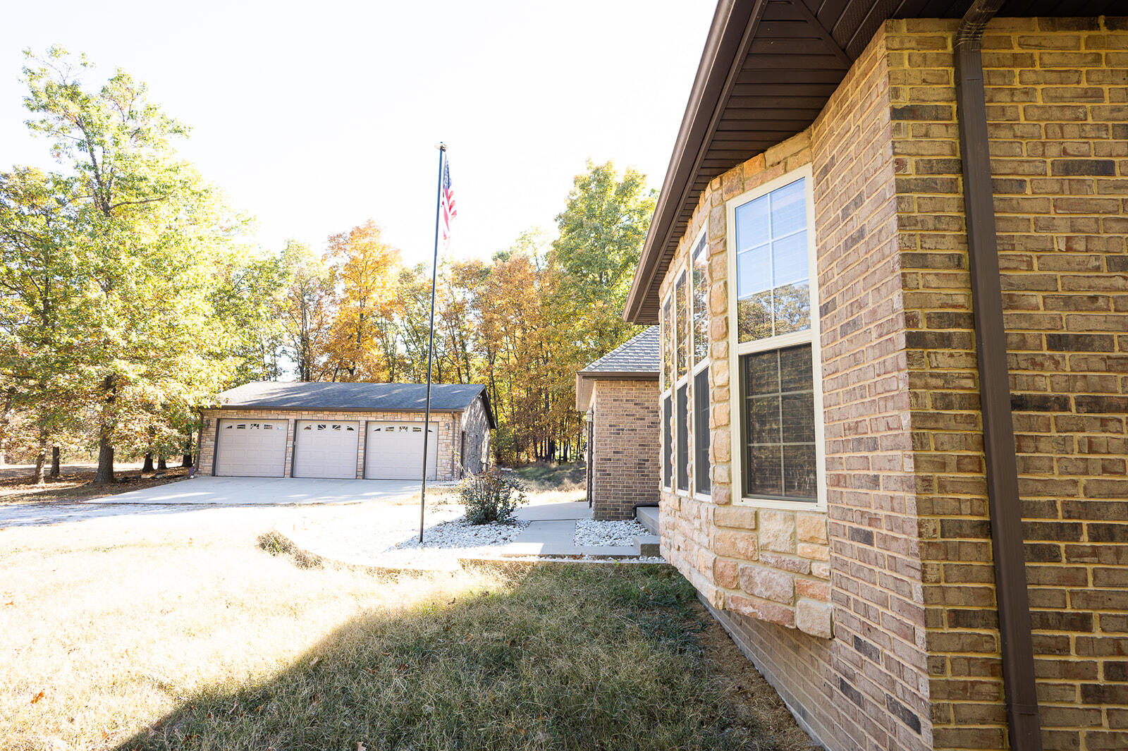 21620 County Road 232 Property Photo 4