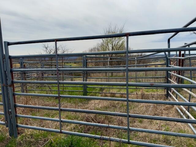 8672 Highway H Property Photo 8