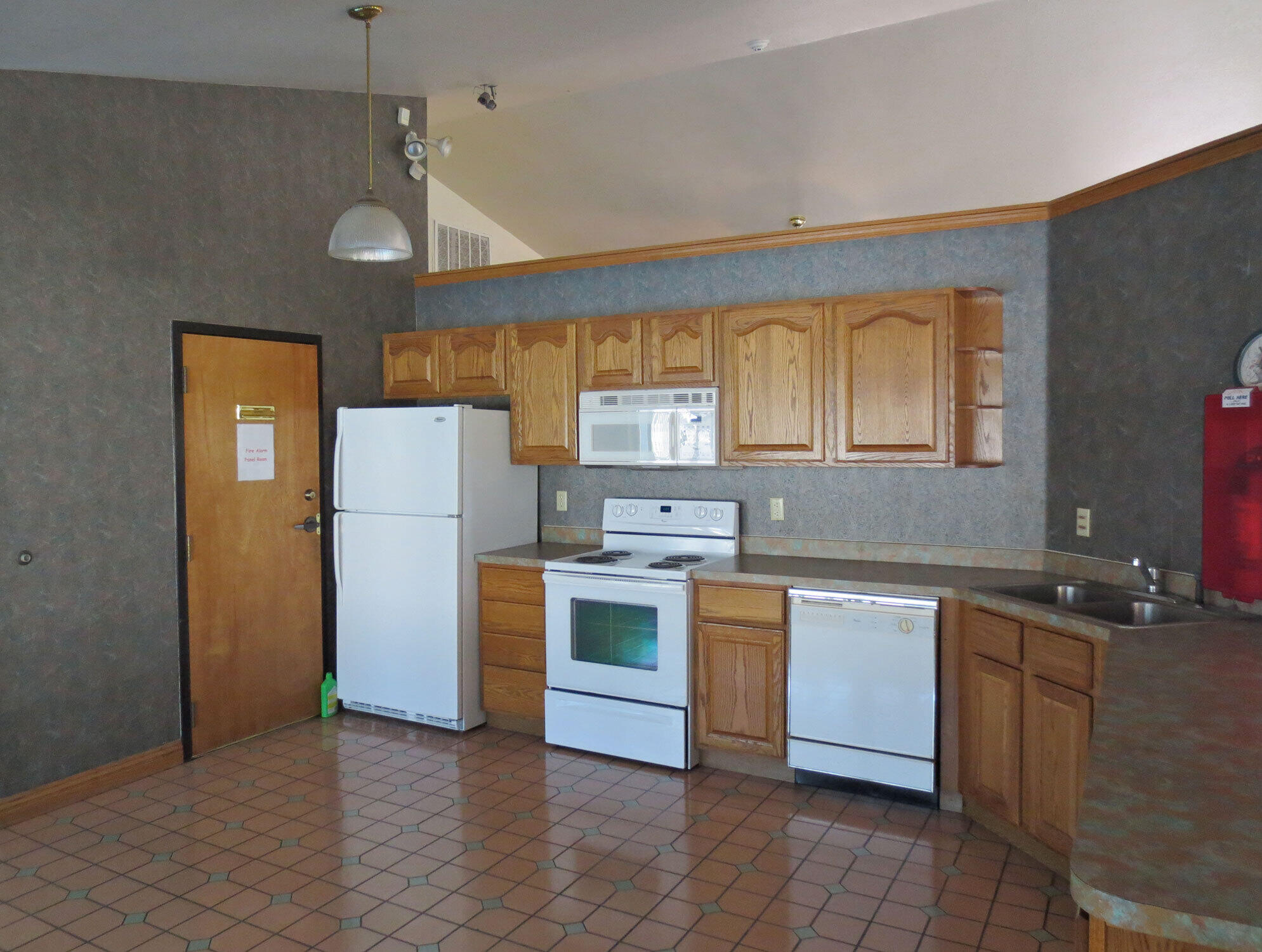 350 South Wildwood Drive Property Photo 30