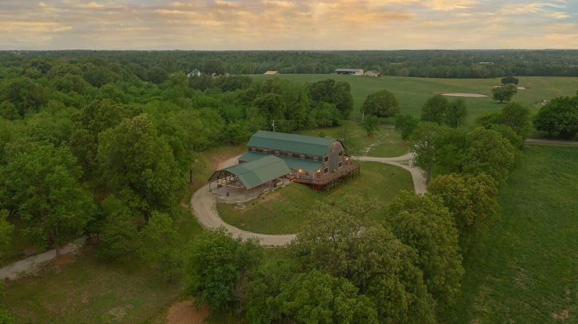 9131 Wallaby Road Property Photo