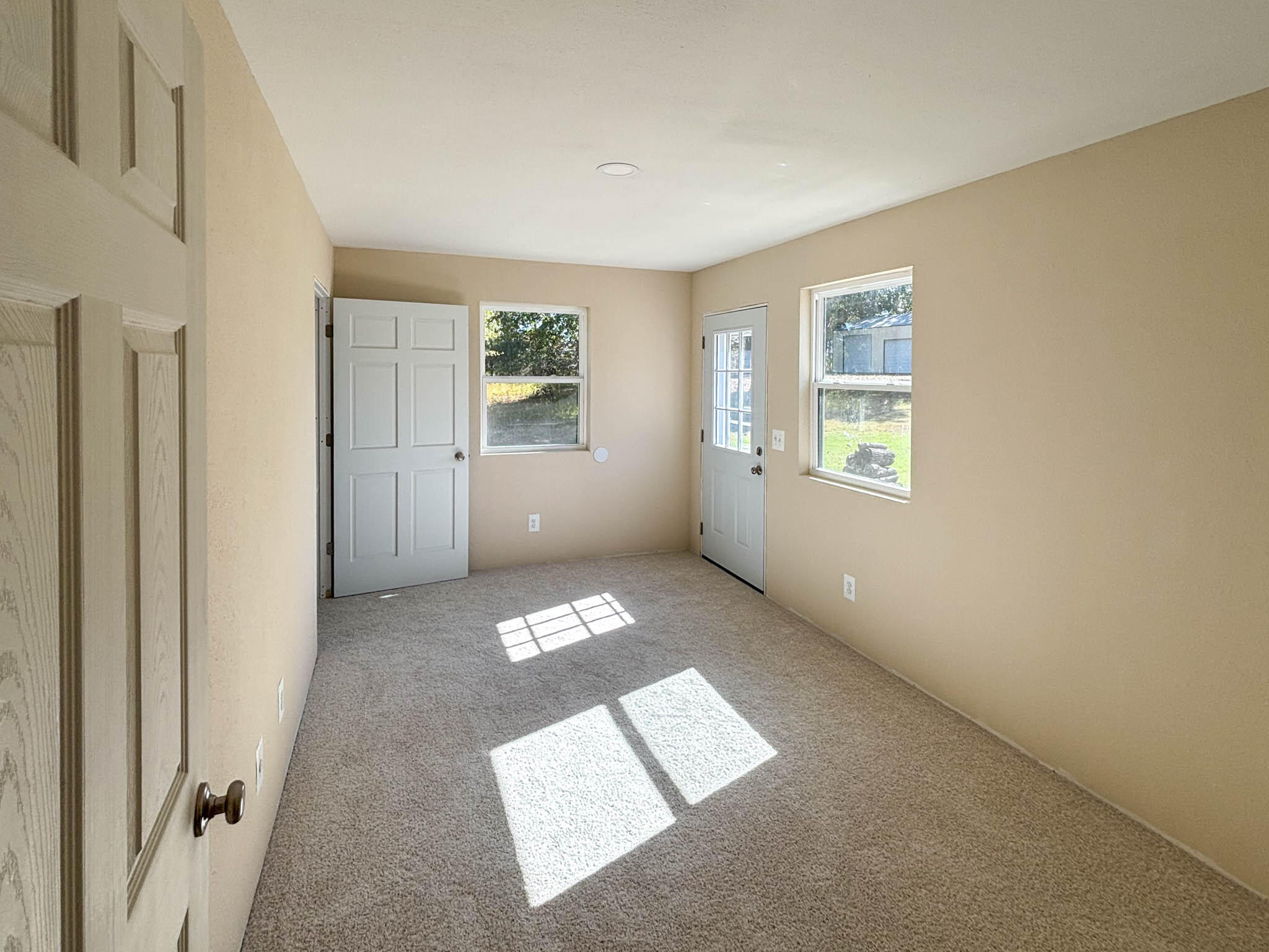 221 Beachwood Street Property Photo 17