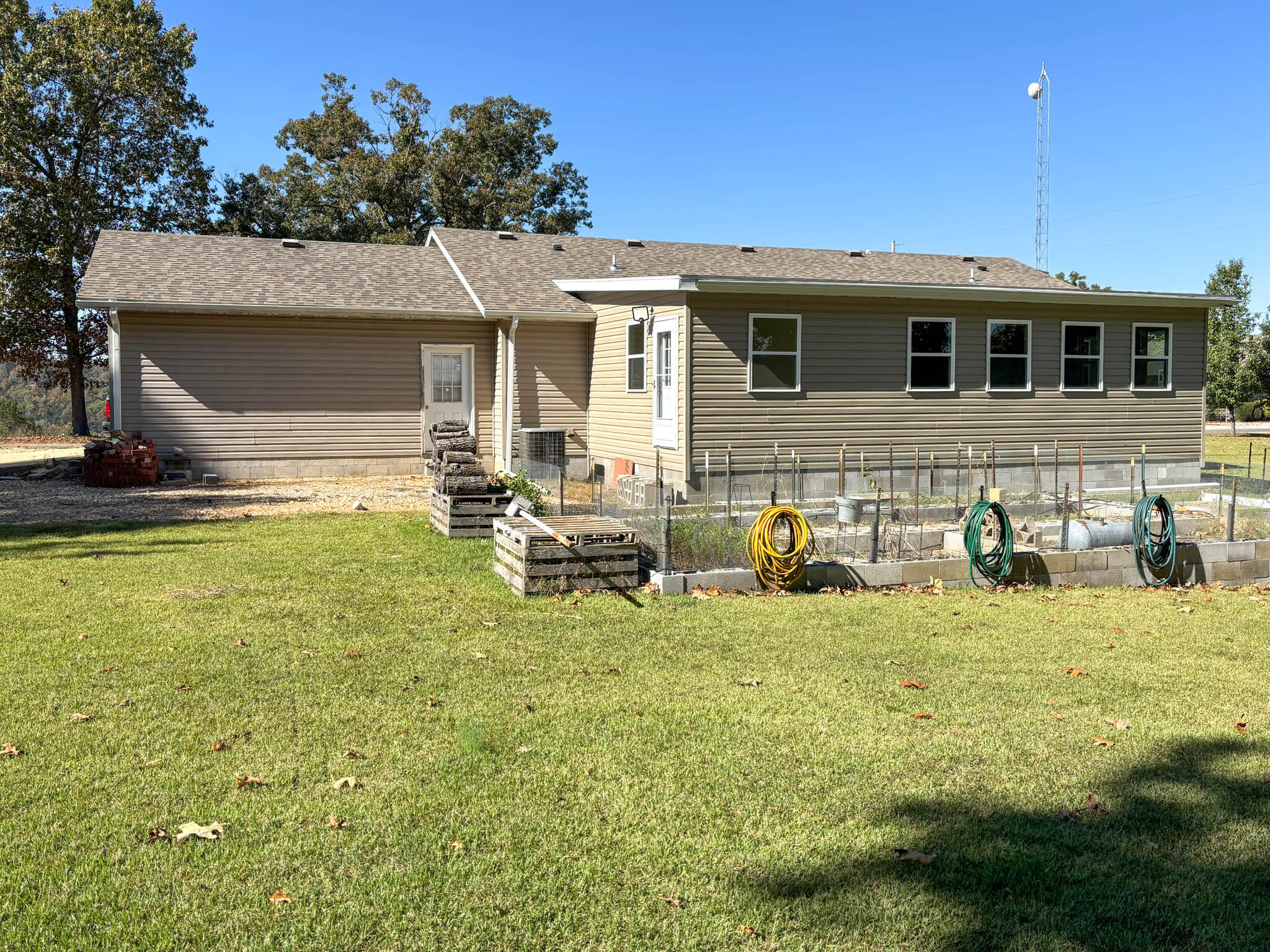 221 Beachwood Street Property Photo 20