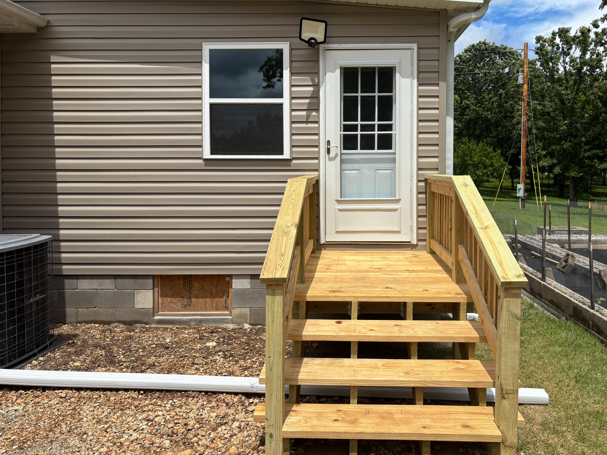 221 Beachwood Street Property Photo 20
