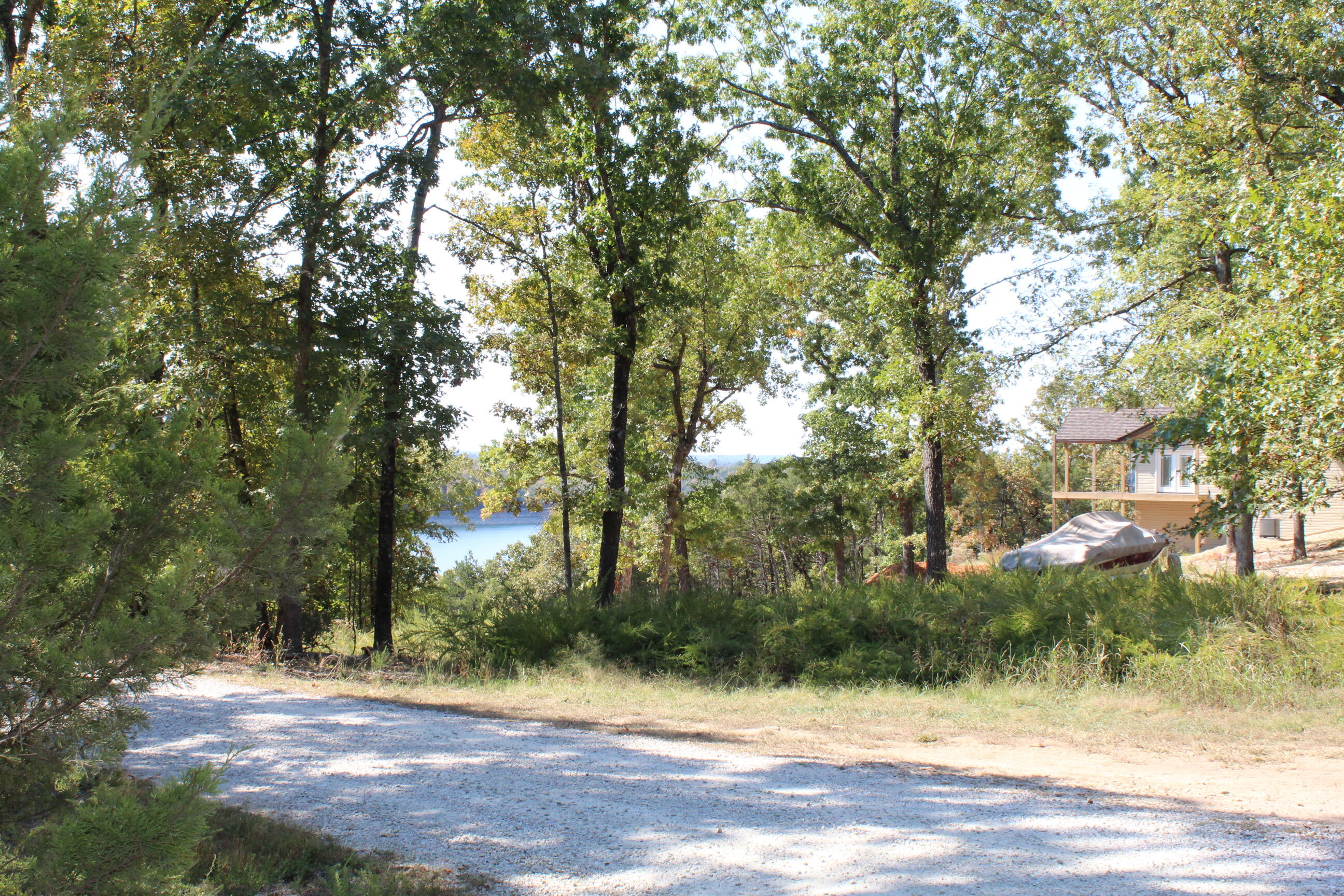 000 Lakeshore Road Property Photo 2