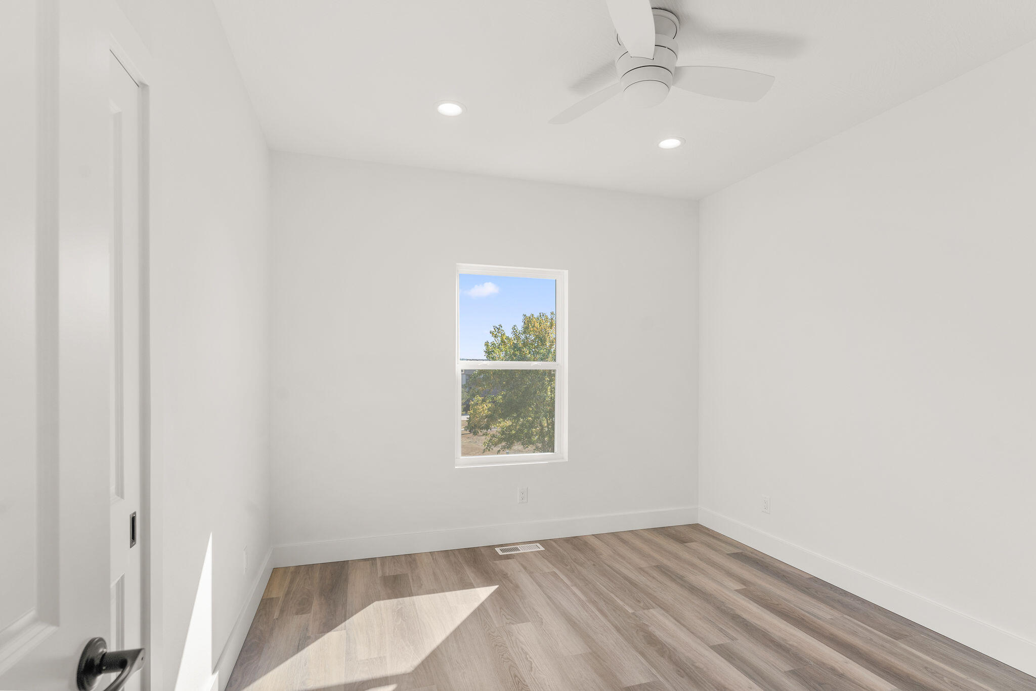 1109-1111 North Missouri Drive Property Photo 17