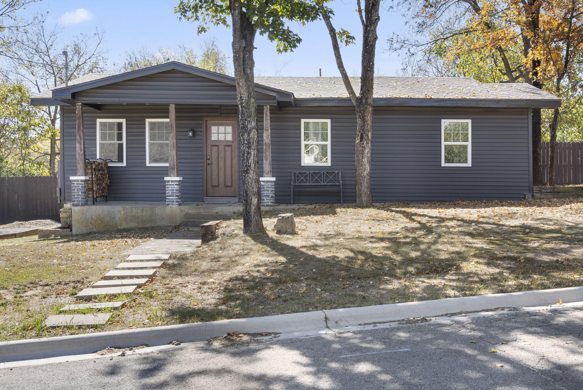 299 1st Street Property Photo 4
