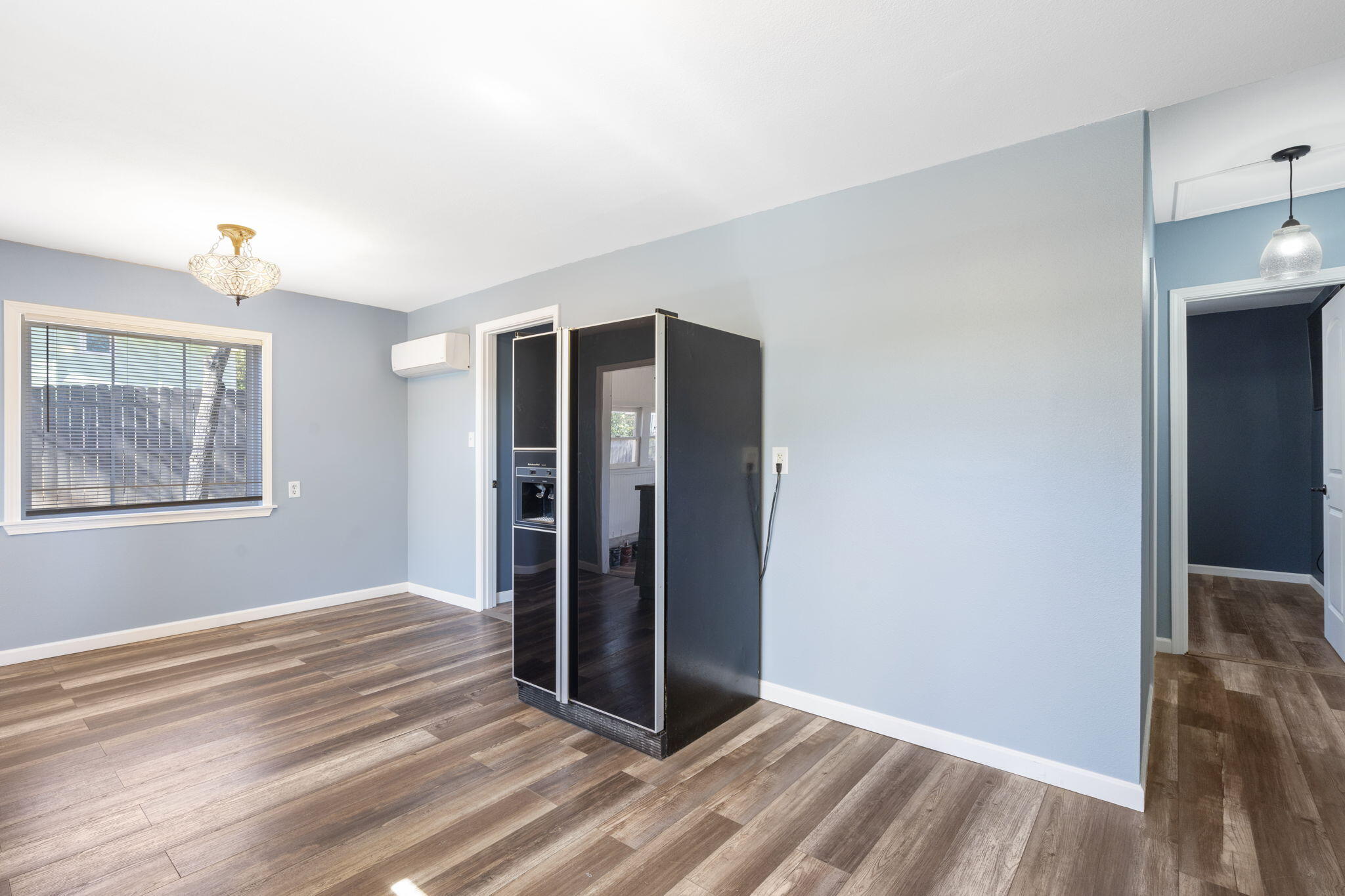 299 1st Street Property Photo 14