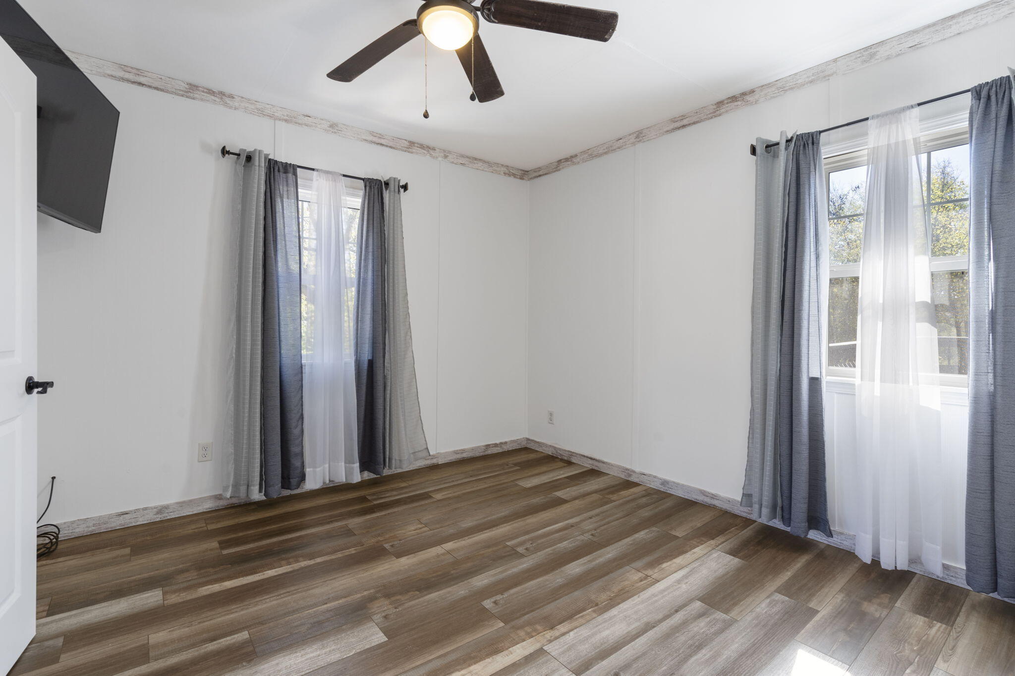 299 1st Street Property Photo 20