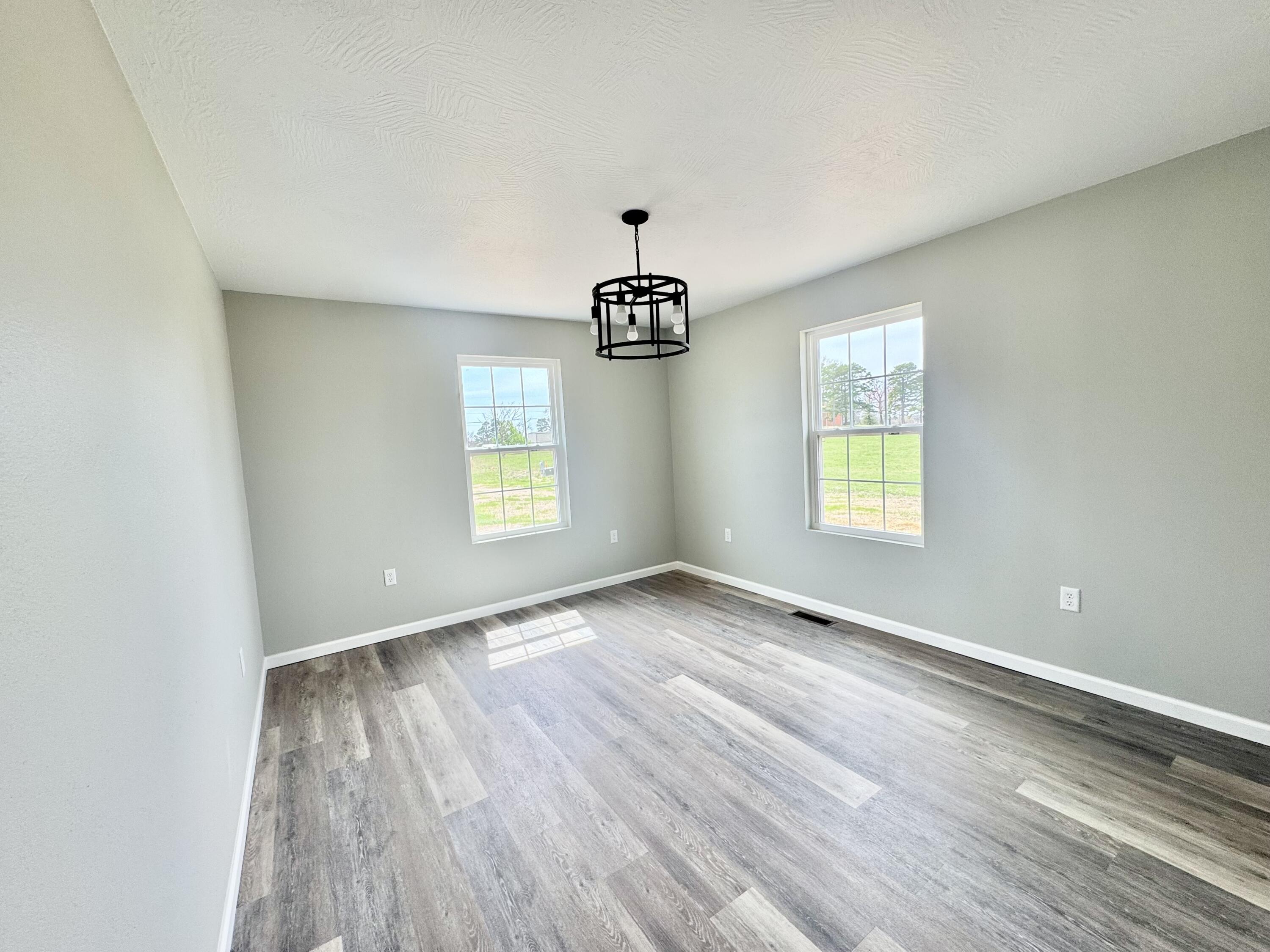 2605 Country Drive Property Photo 9