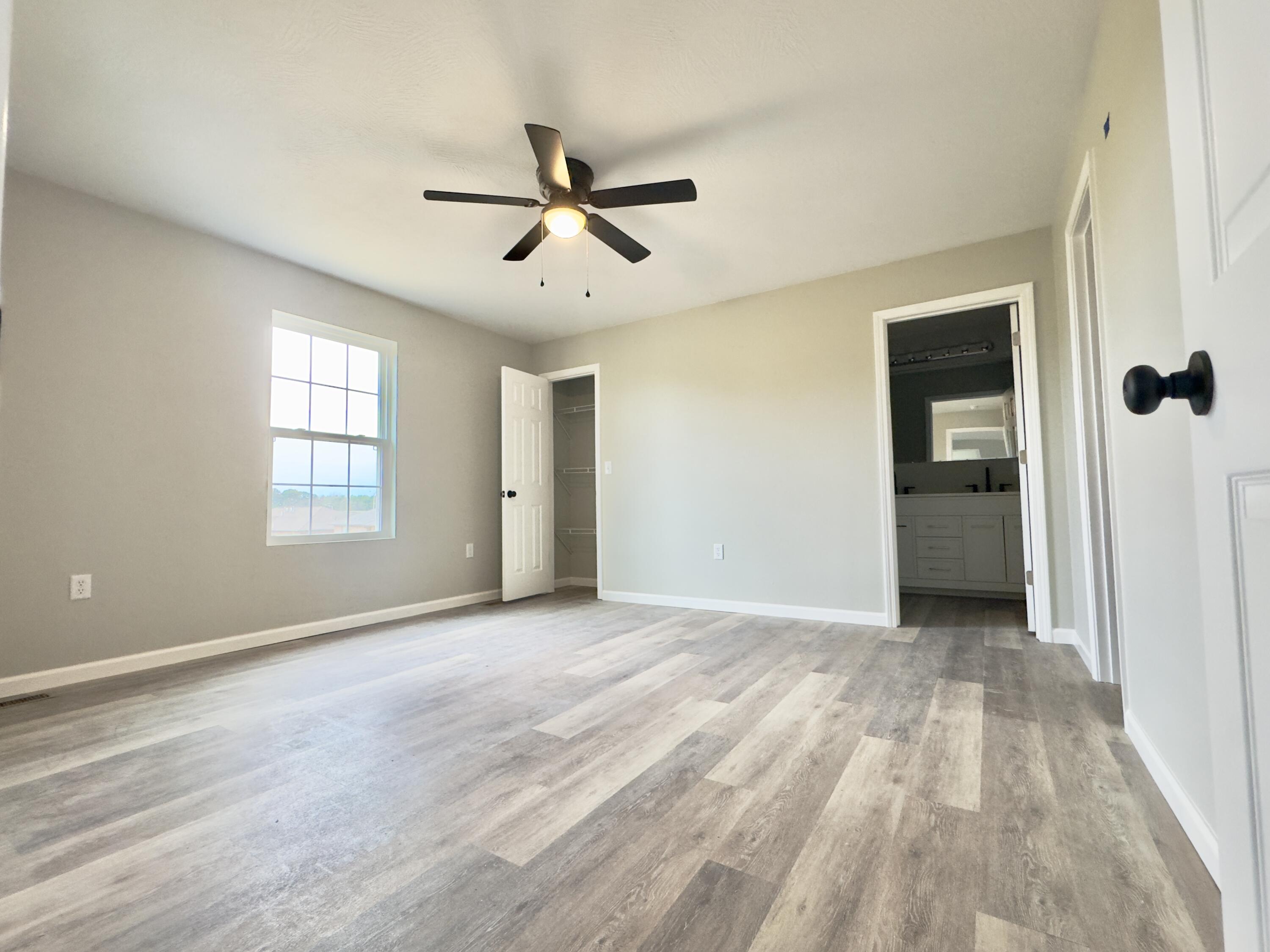 2605 Country Drive Property Photo 11