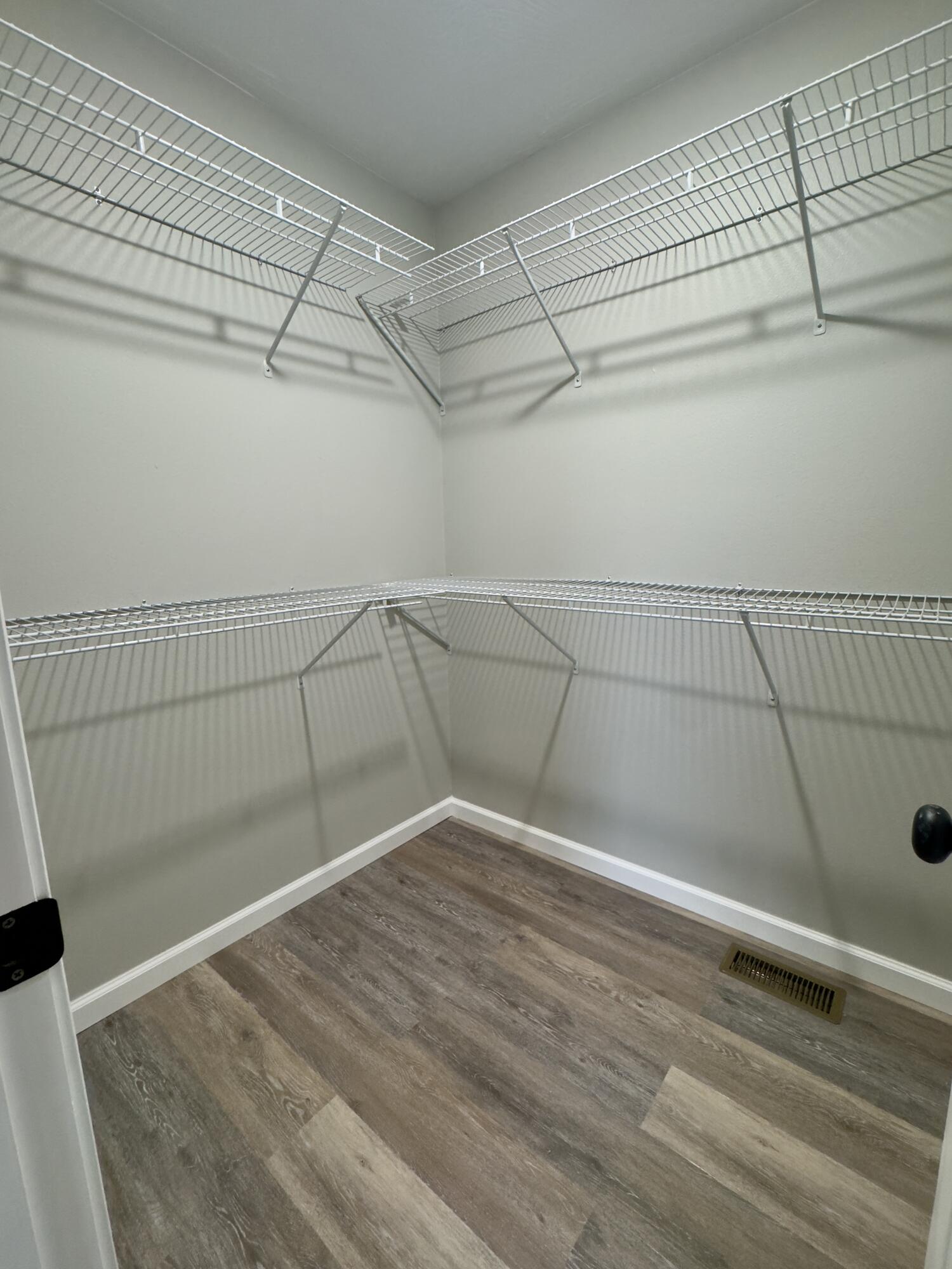 2605 Country Drive Property Photo 18