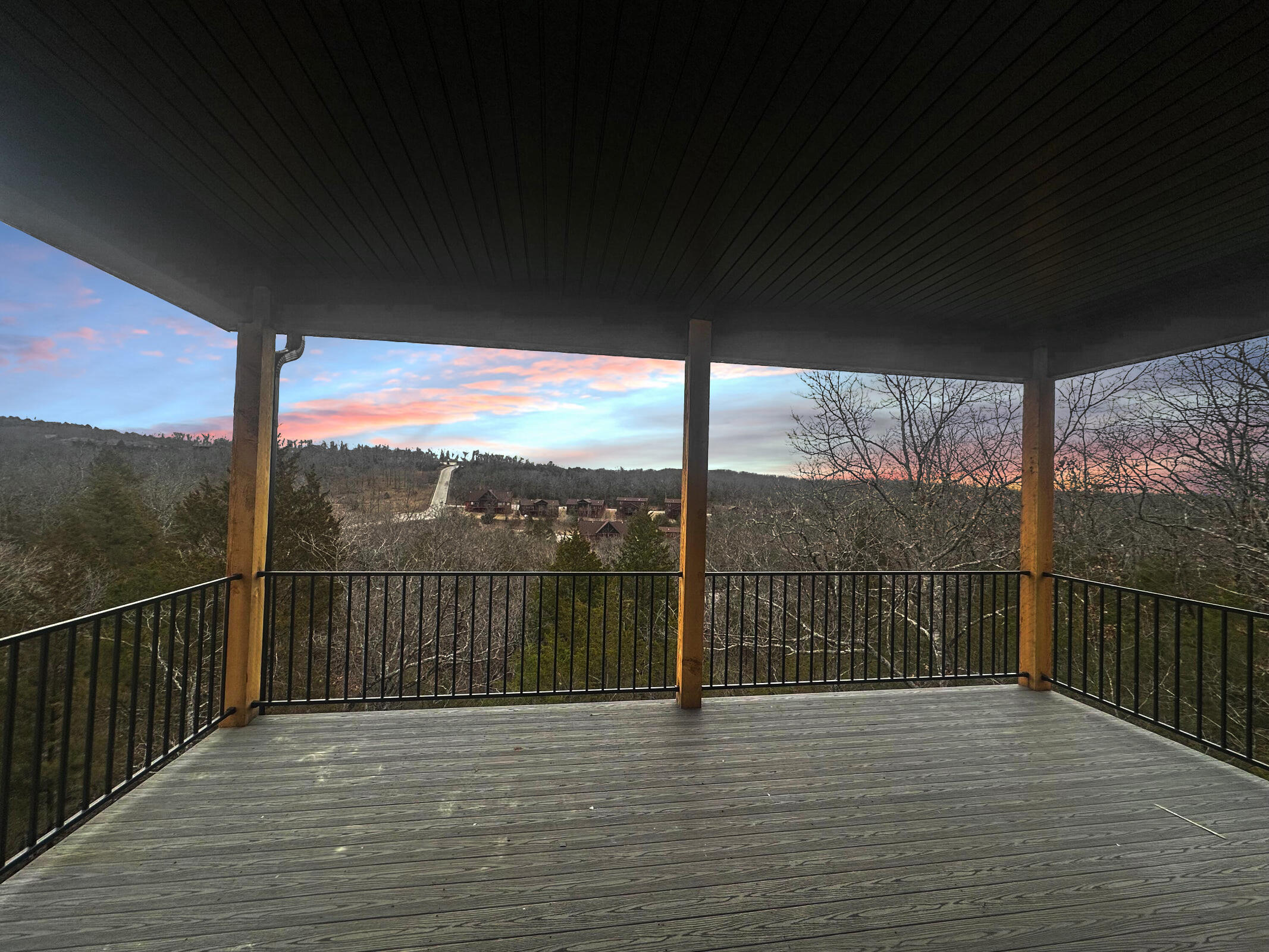 212 Weatherstone Drive Property Photo 3