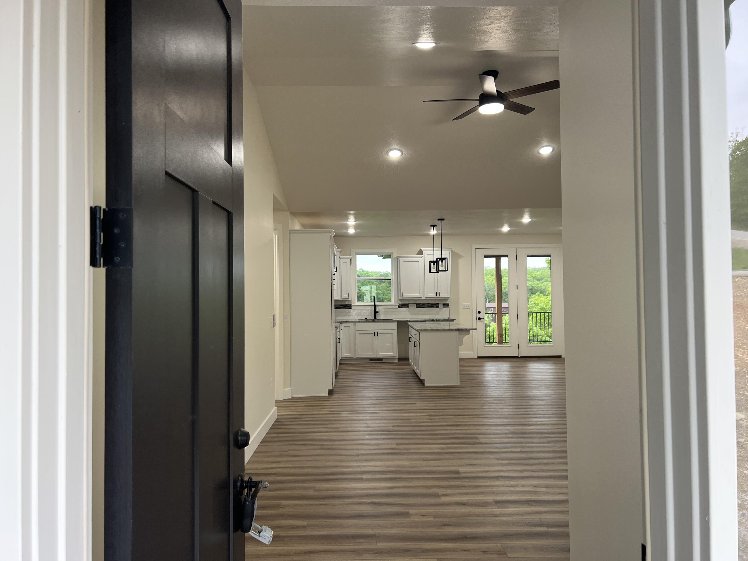 212 Weatherstone Drive Property Photo 4