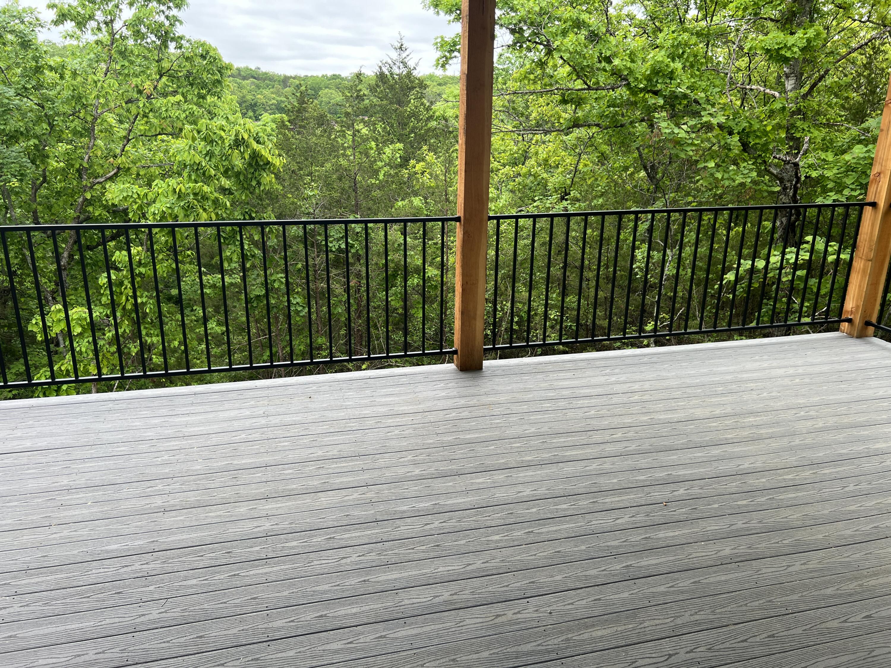 212 Weatherstone Drive Property Photo 9