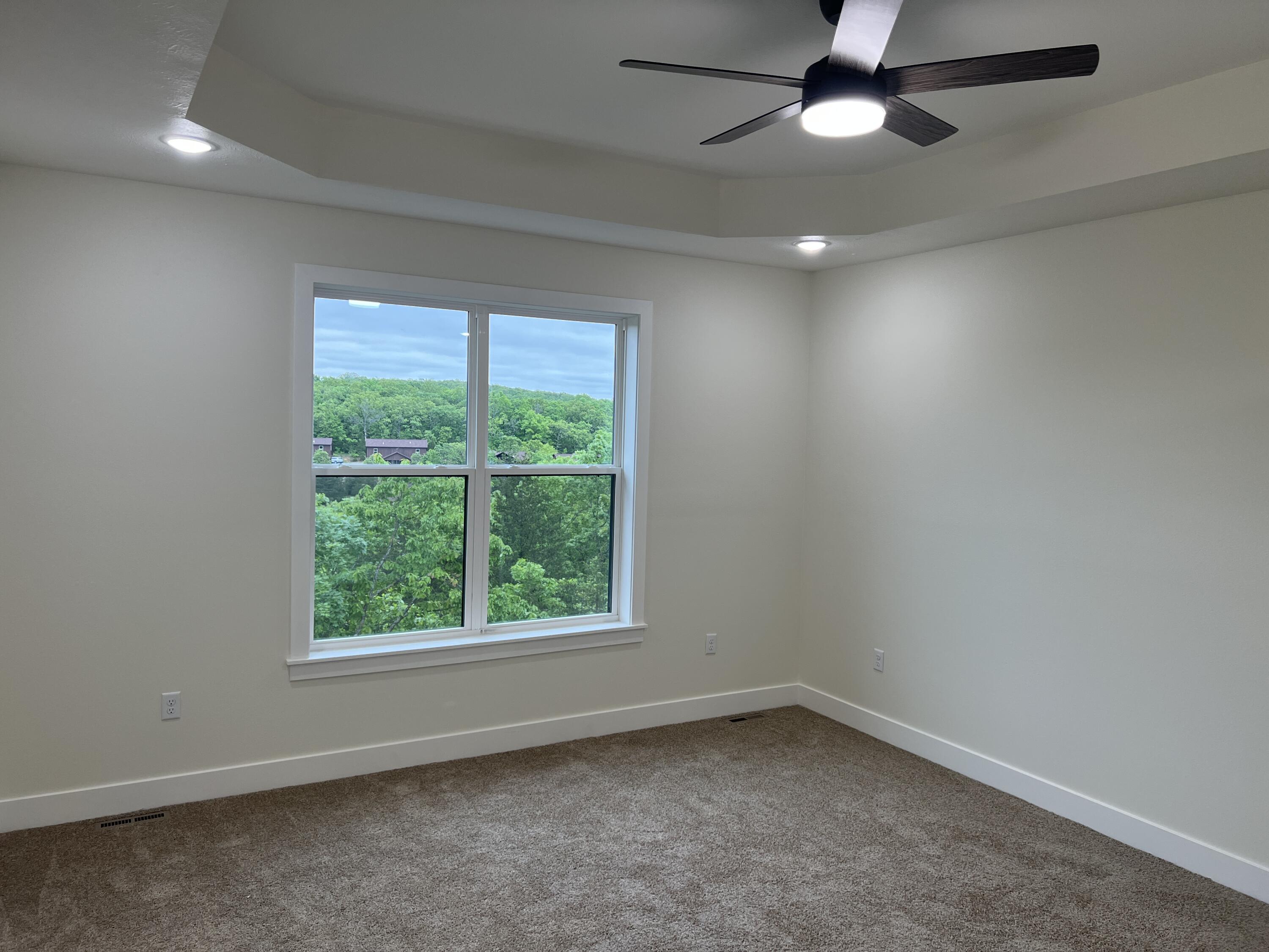 212 Weatherstone Drive Property Photo 14