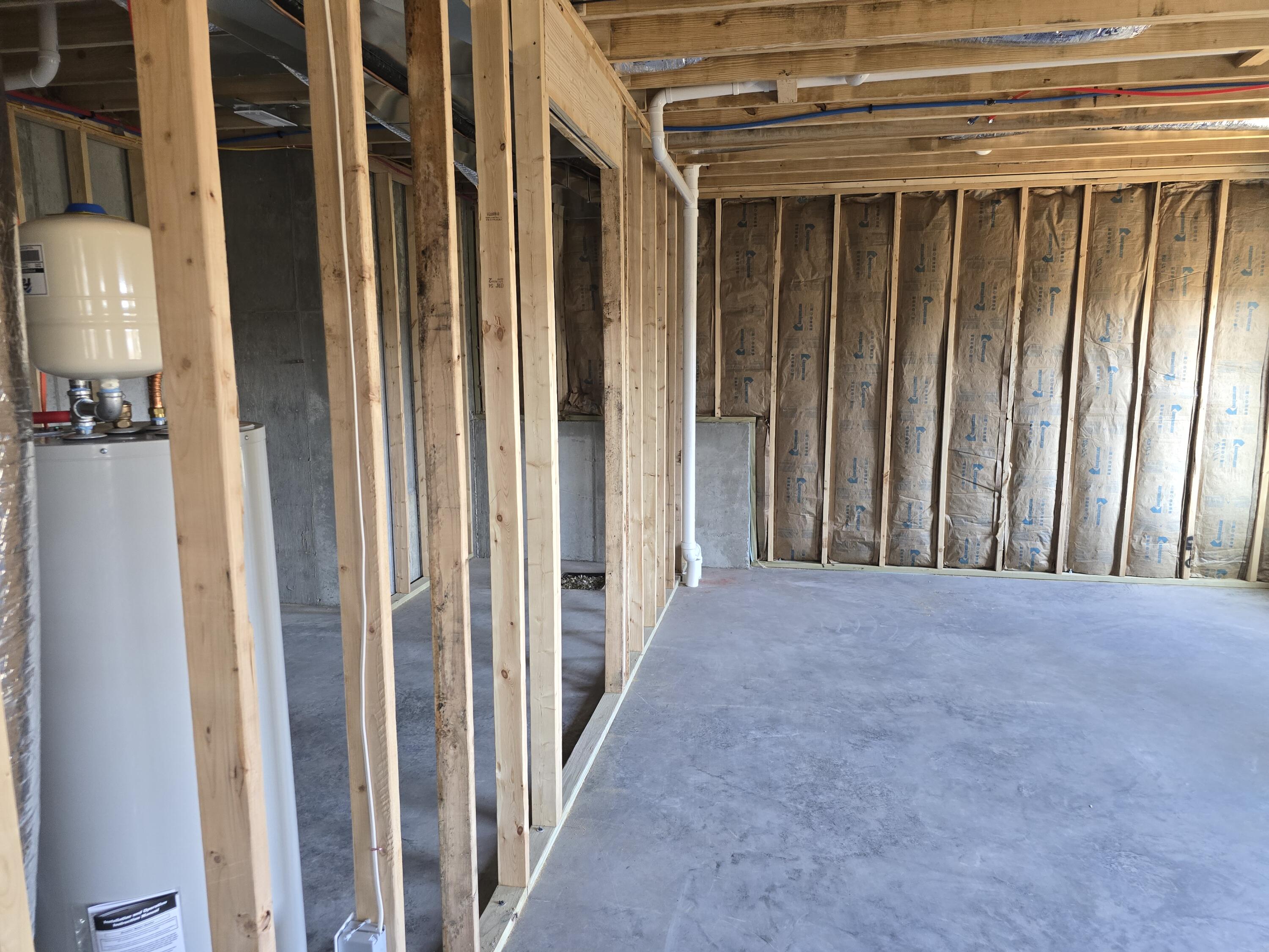 212 Weatherstone Drive Property Photo 39