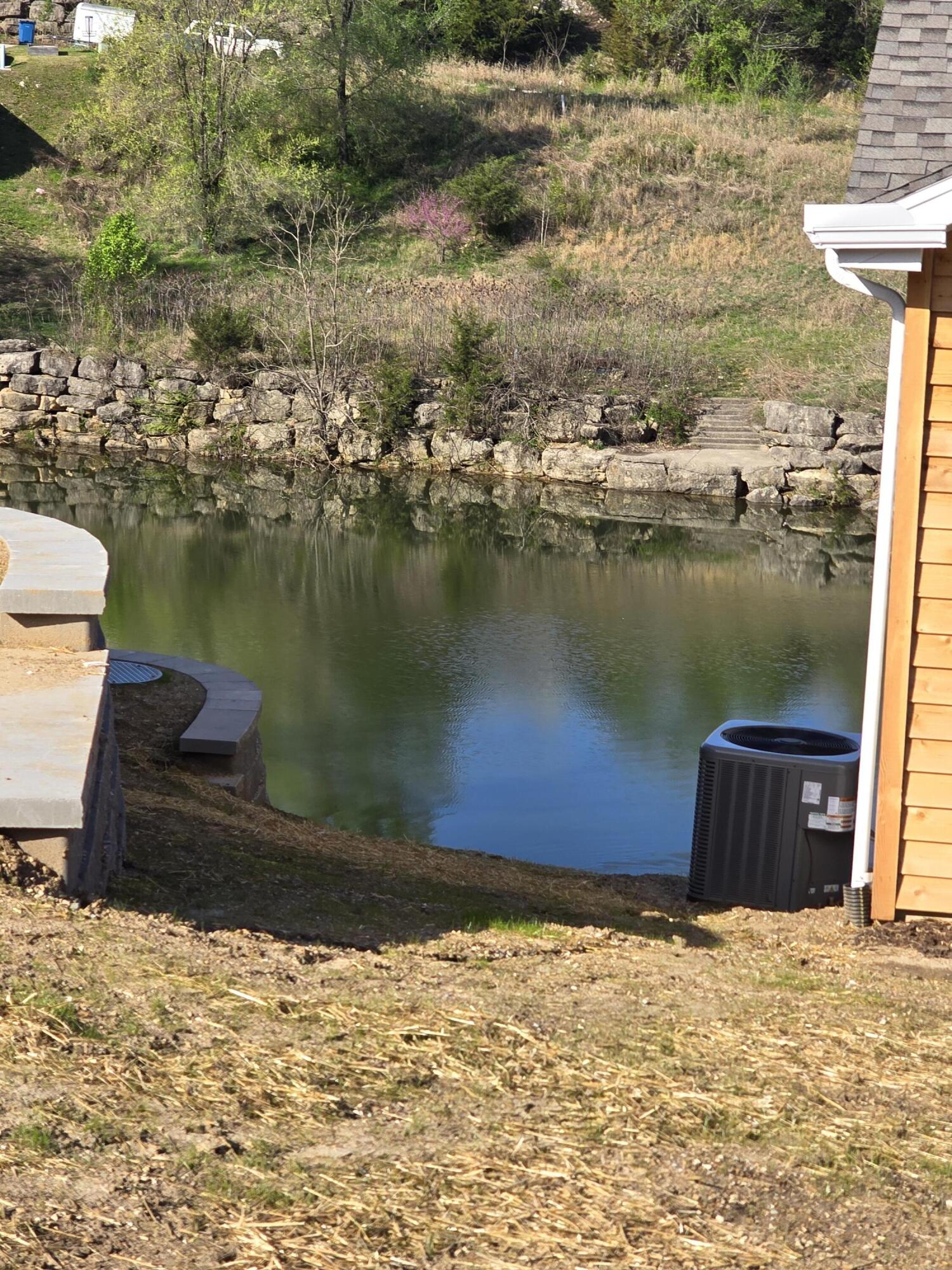 204 East Sunset Cove Property Photo 9