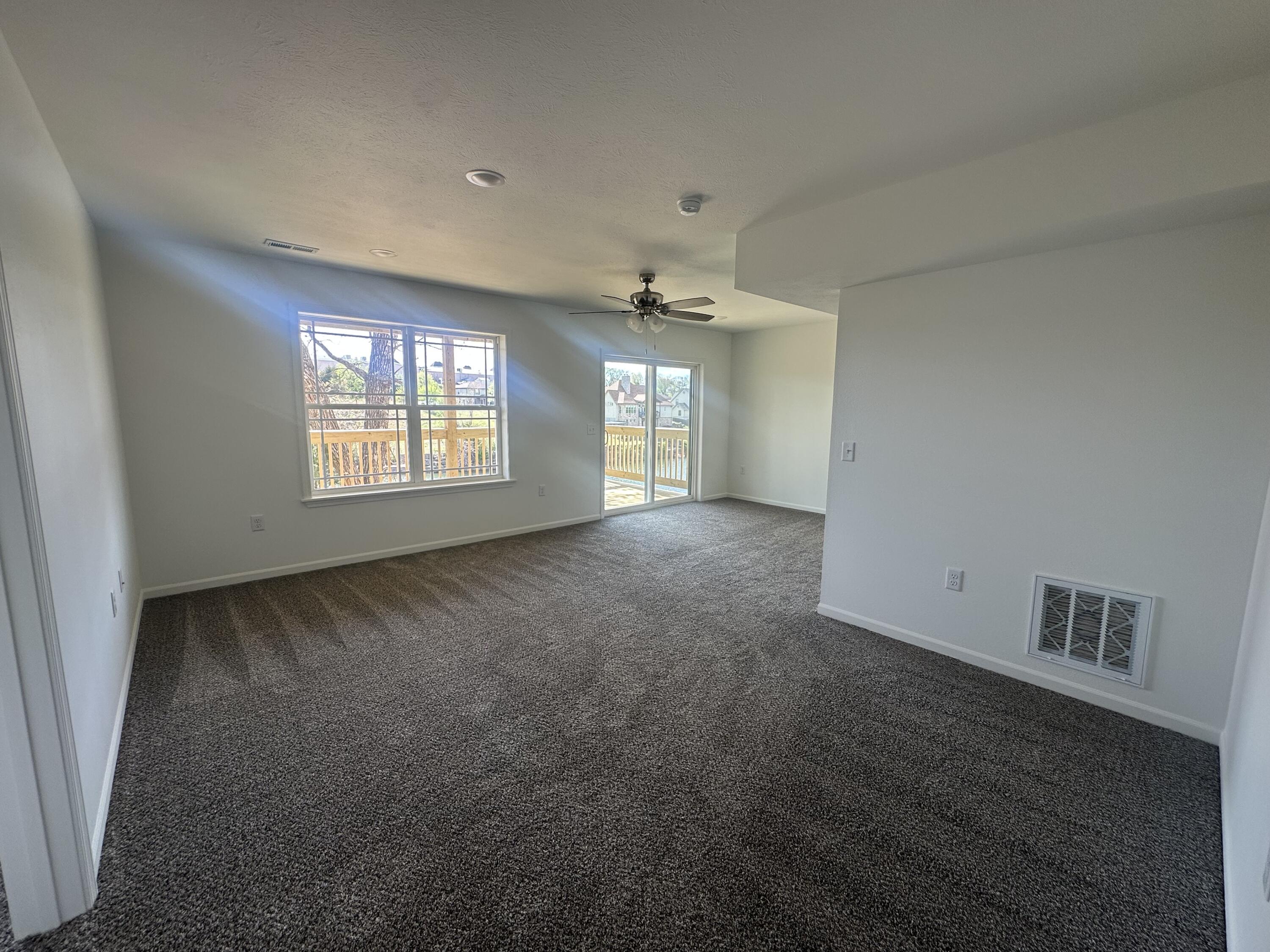 220 East Sunset Cove Property Photo 18