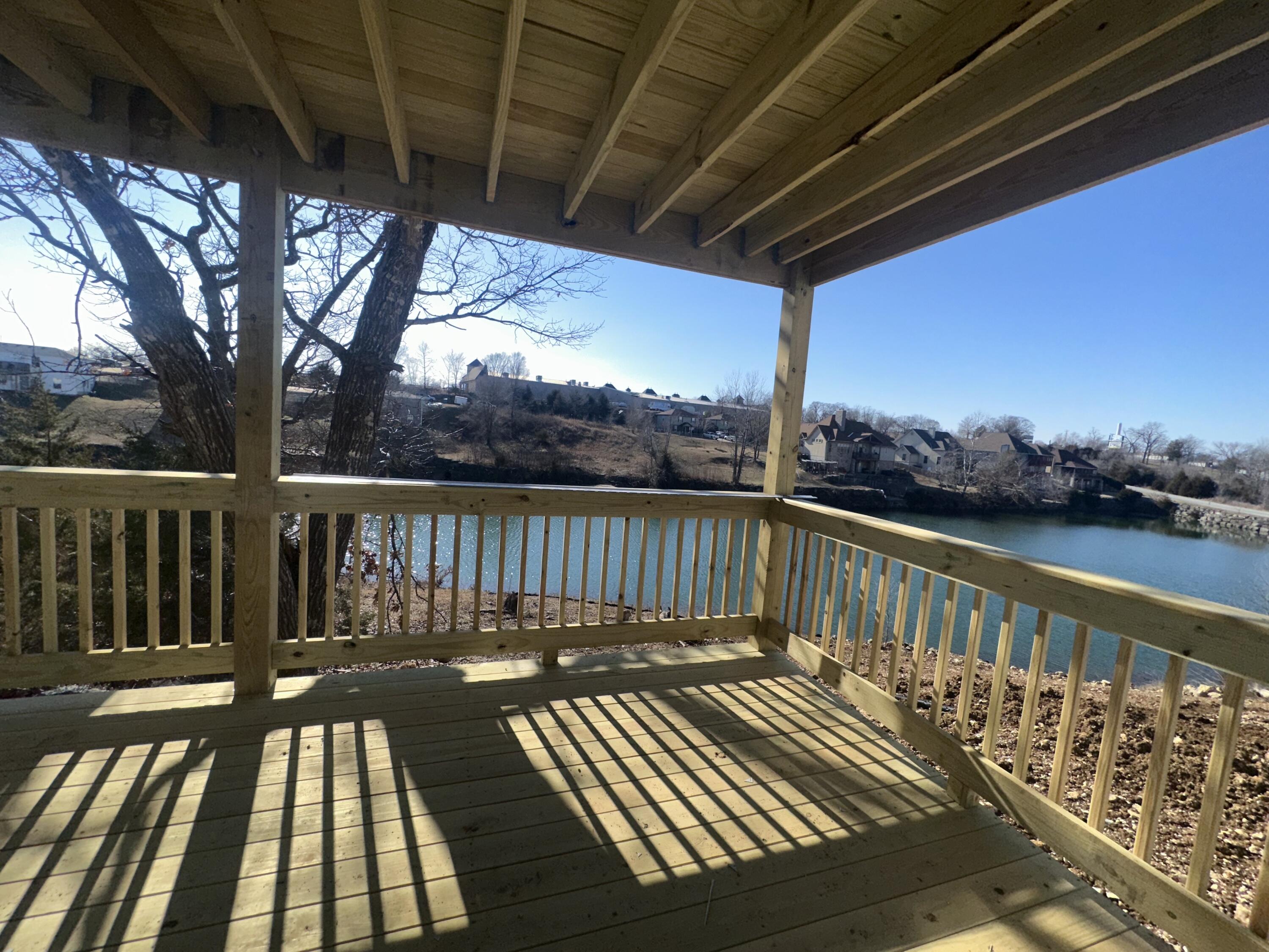220 East Sunset Cove Property Photo 23