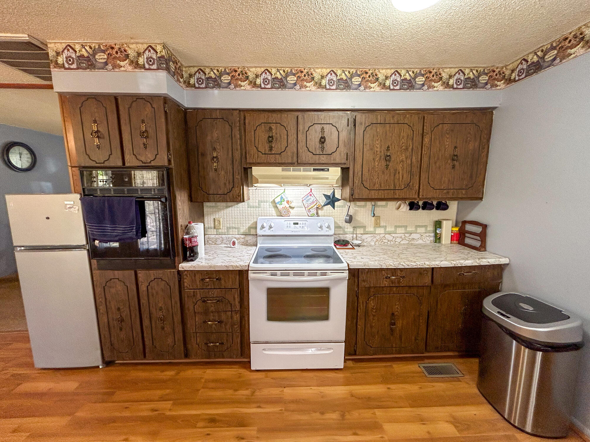 8969 County Road 445 Property Photo 22