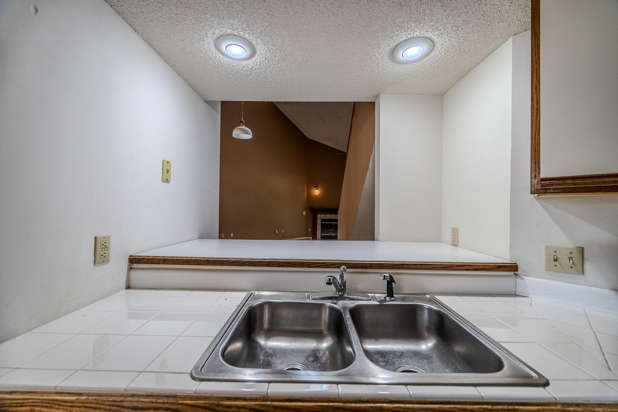 305 Wimbledon Drive Property Photo 12