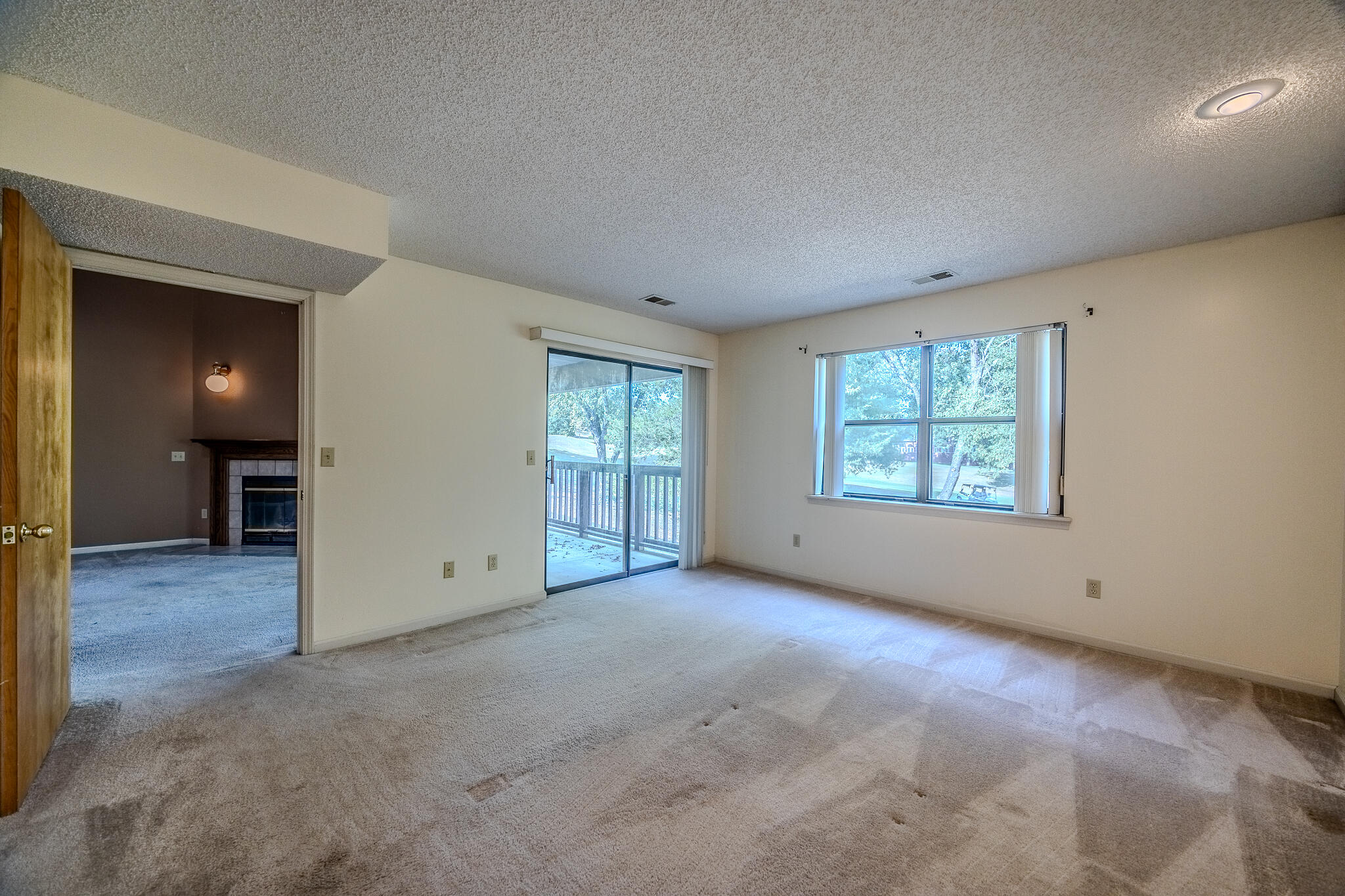 305 Wimbledon Drive Property Photo 18