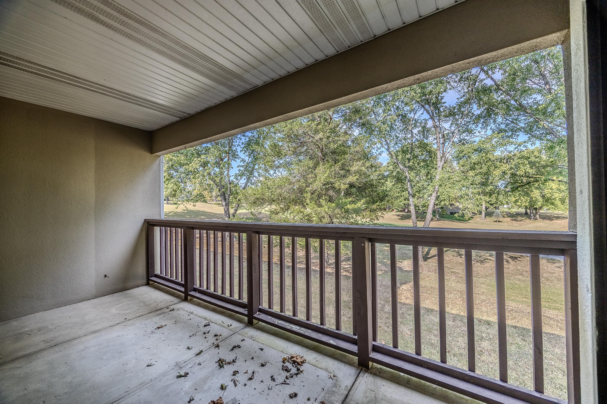 305 Wimbledon Drive Property Photo 29
