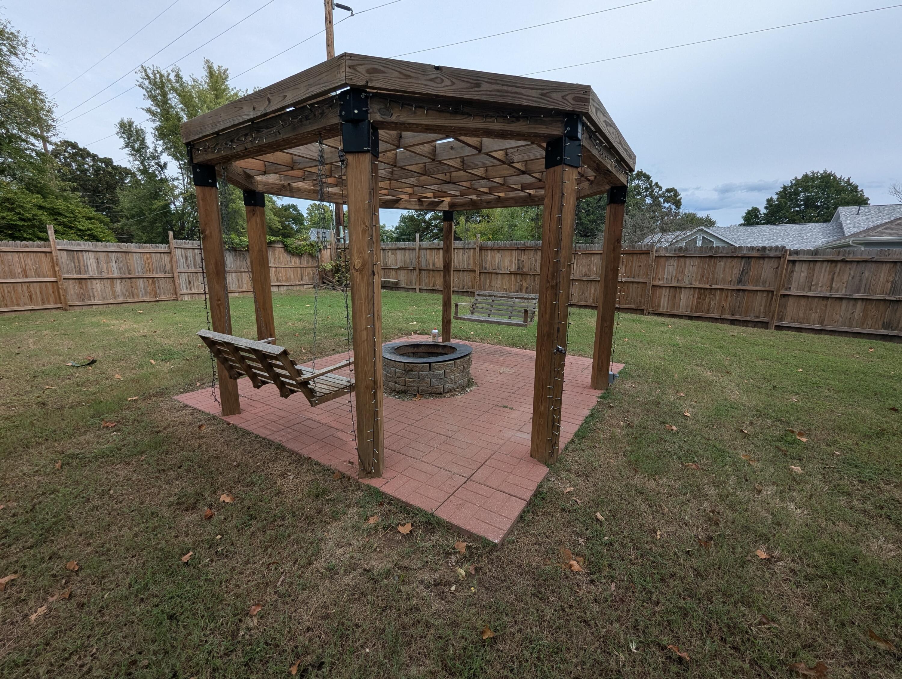 1300 West Wight Street Property Photo 2
