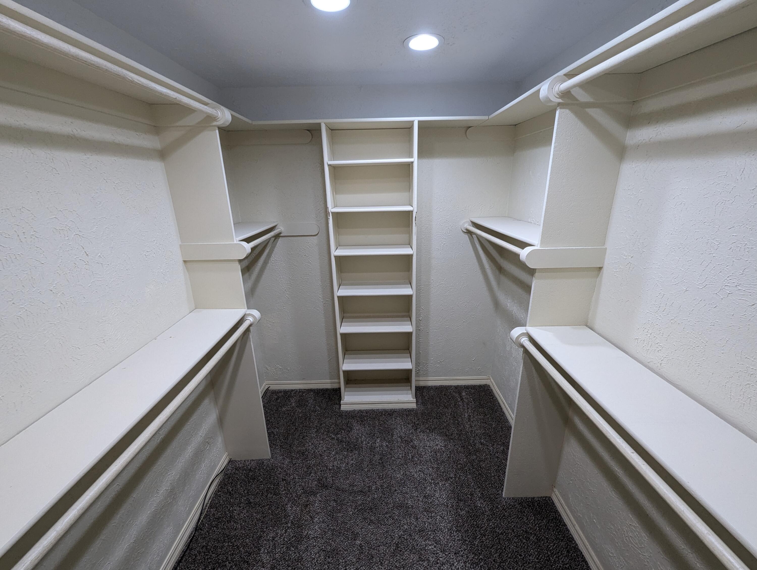 1300 West Wight Street Property Photo 8
