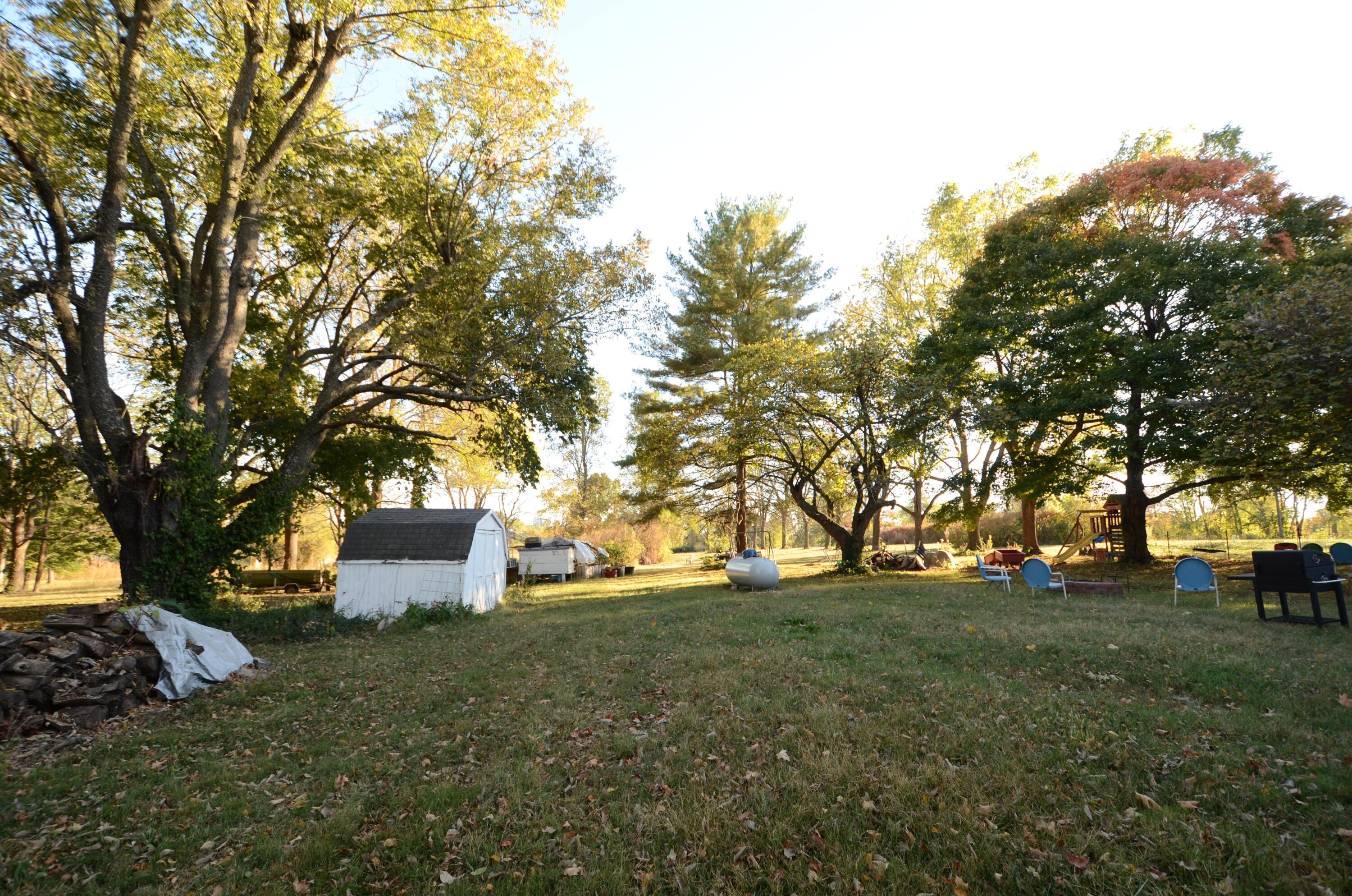 5248 West Farm Road 156 Property Photo 2