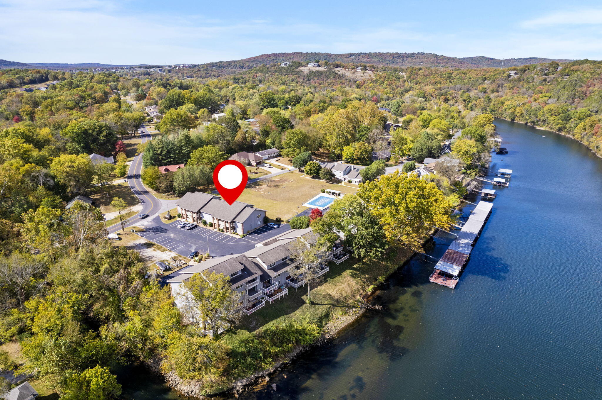 123 River Point Road Property Photo 4