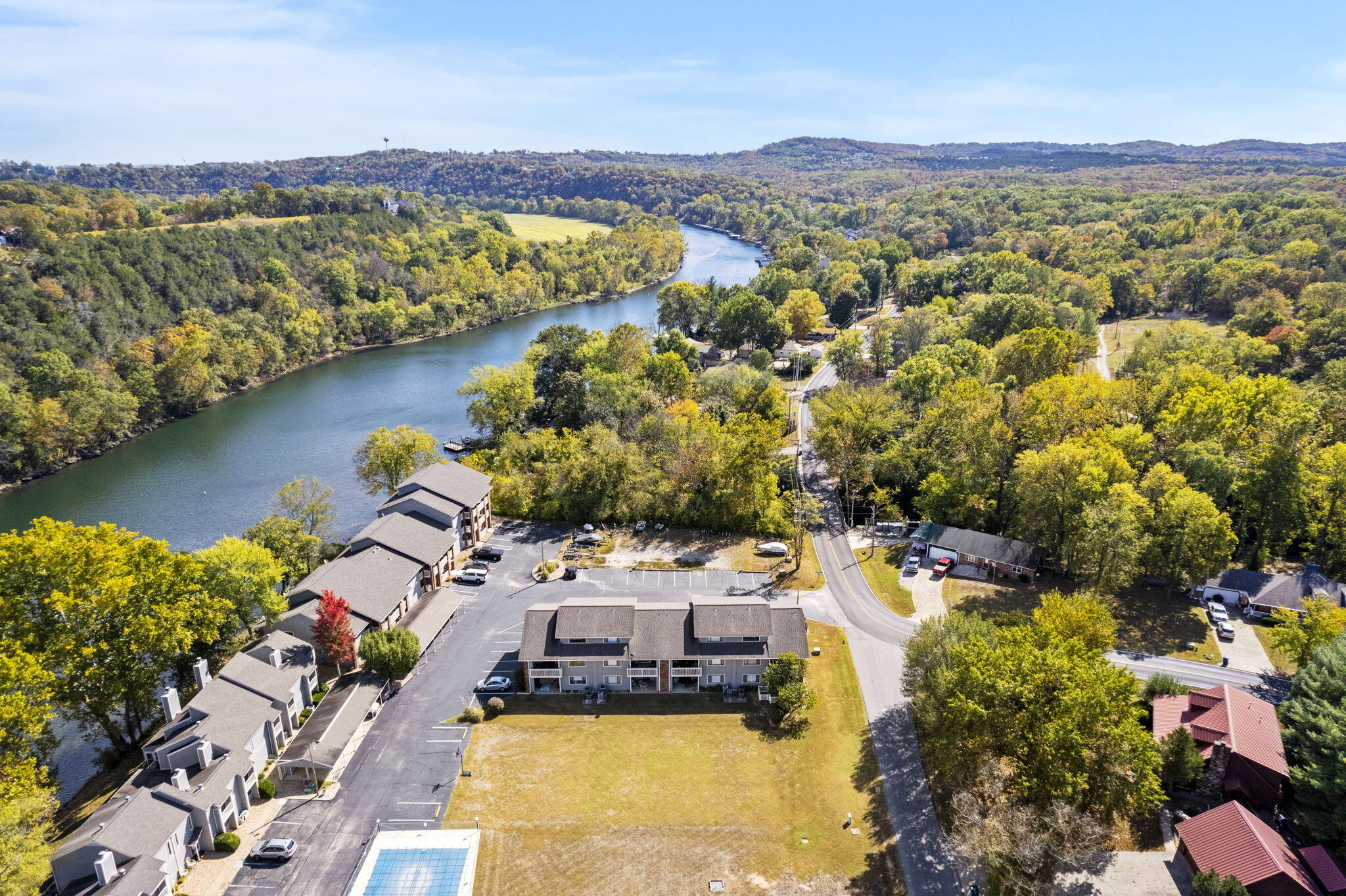 123 River Point Road Property Photo 38