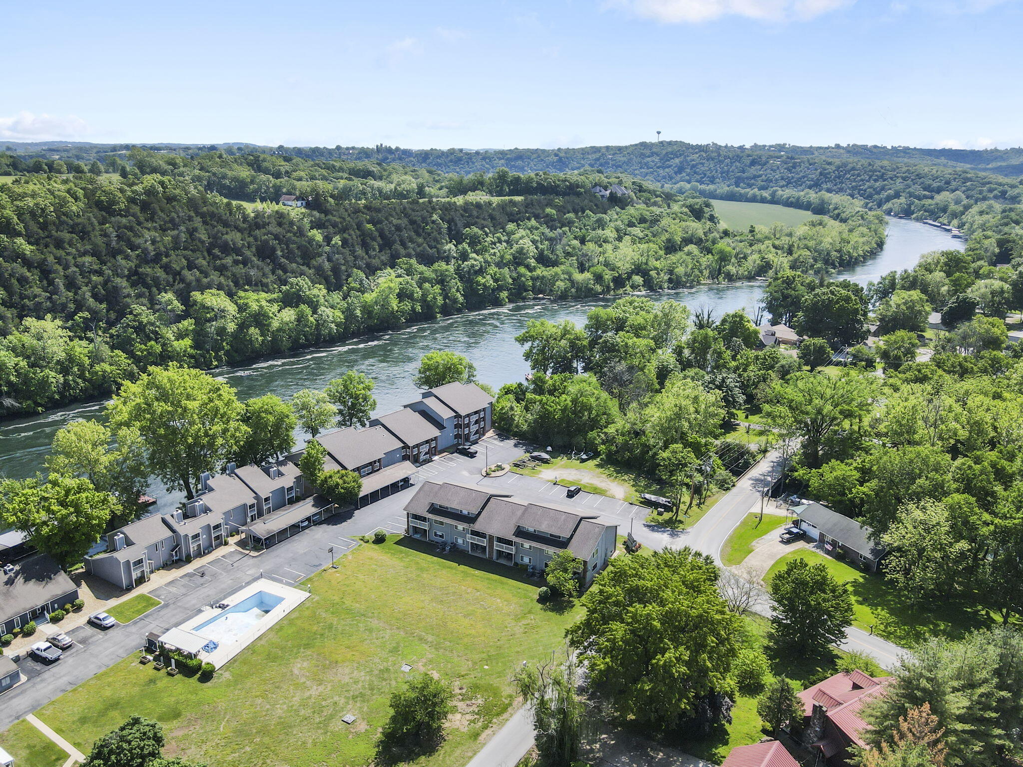 123 River Point Road Property Photo 42