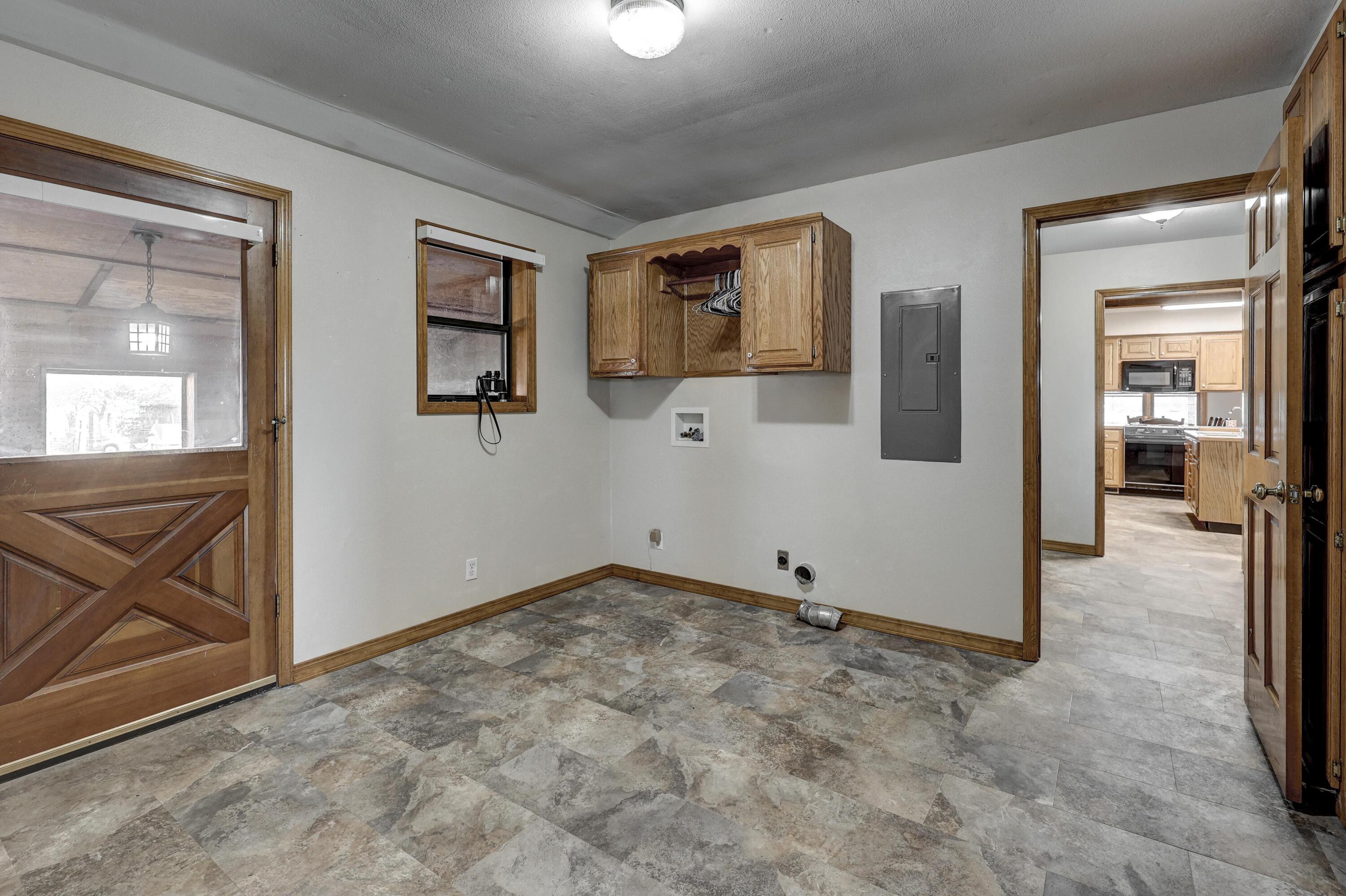 8429 Elm Road Property Photo 21