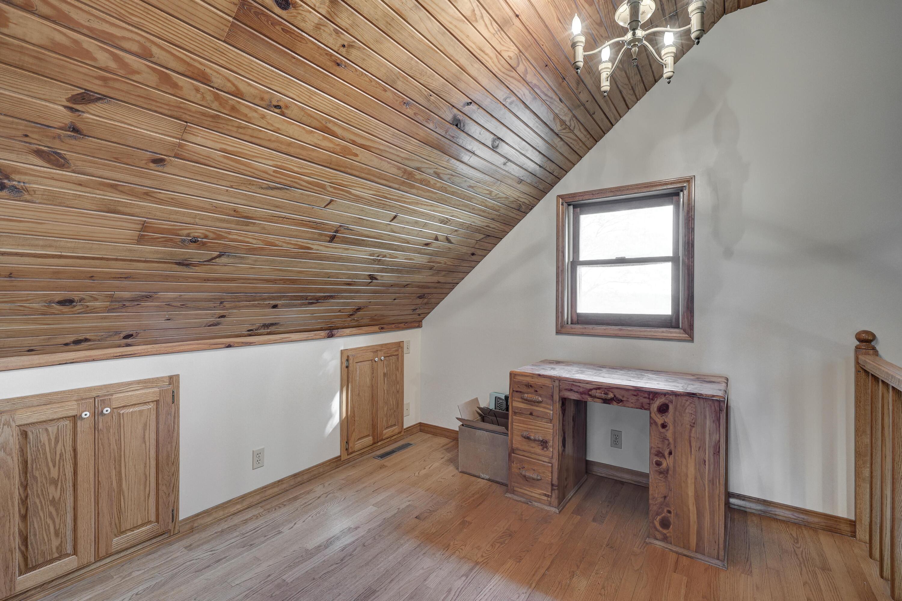 8429 Elm Road Property Photo 24