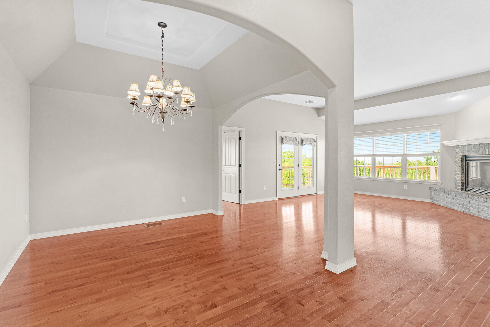 31 Howard Circle Property Photo 13