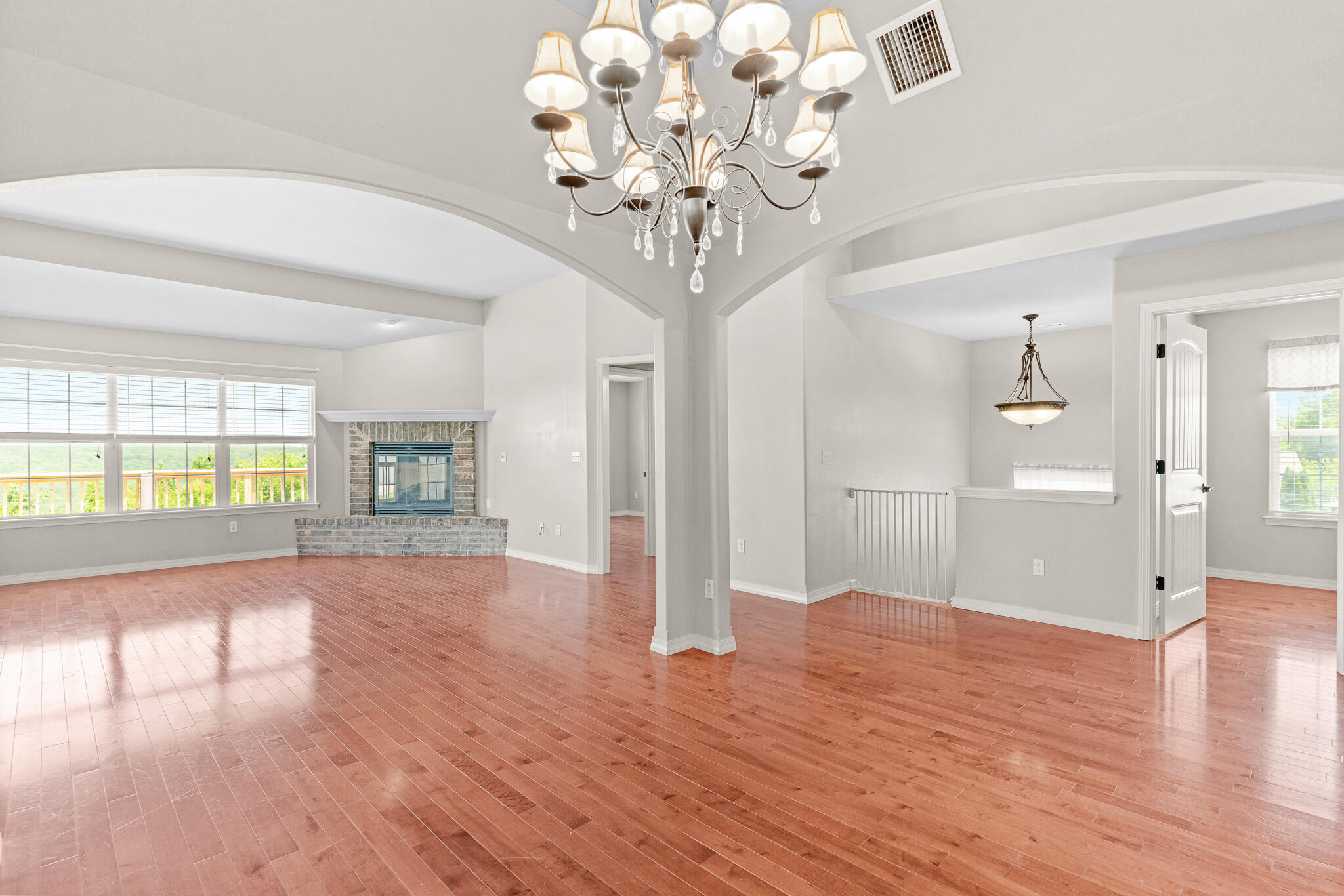 31 Howard Circle Property Photo 14
