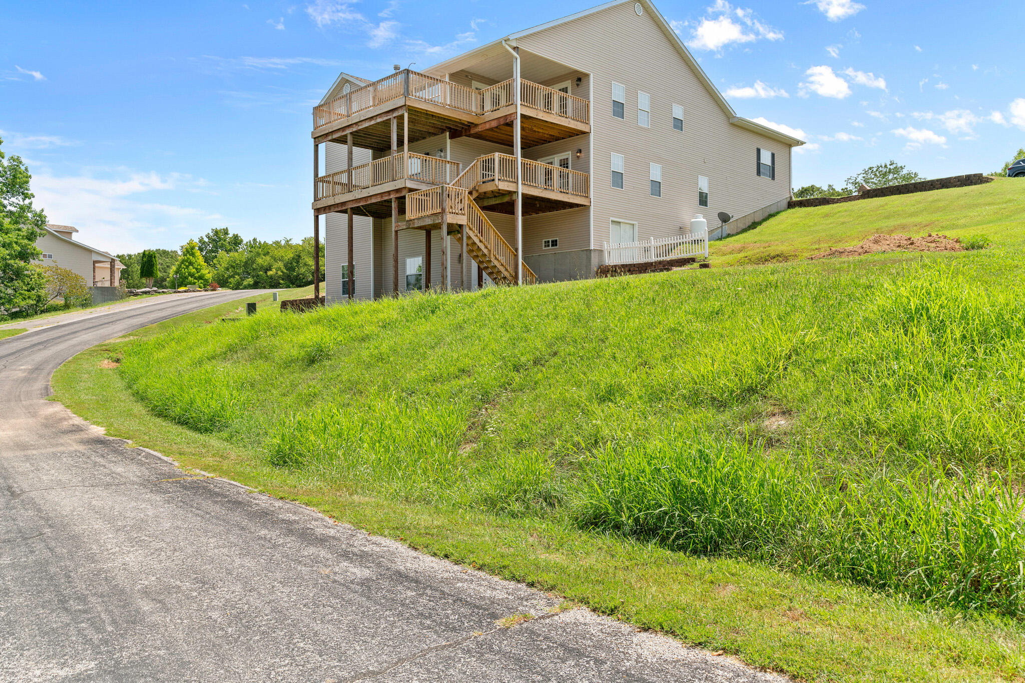 31 Howard Circle Property Photo 50
