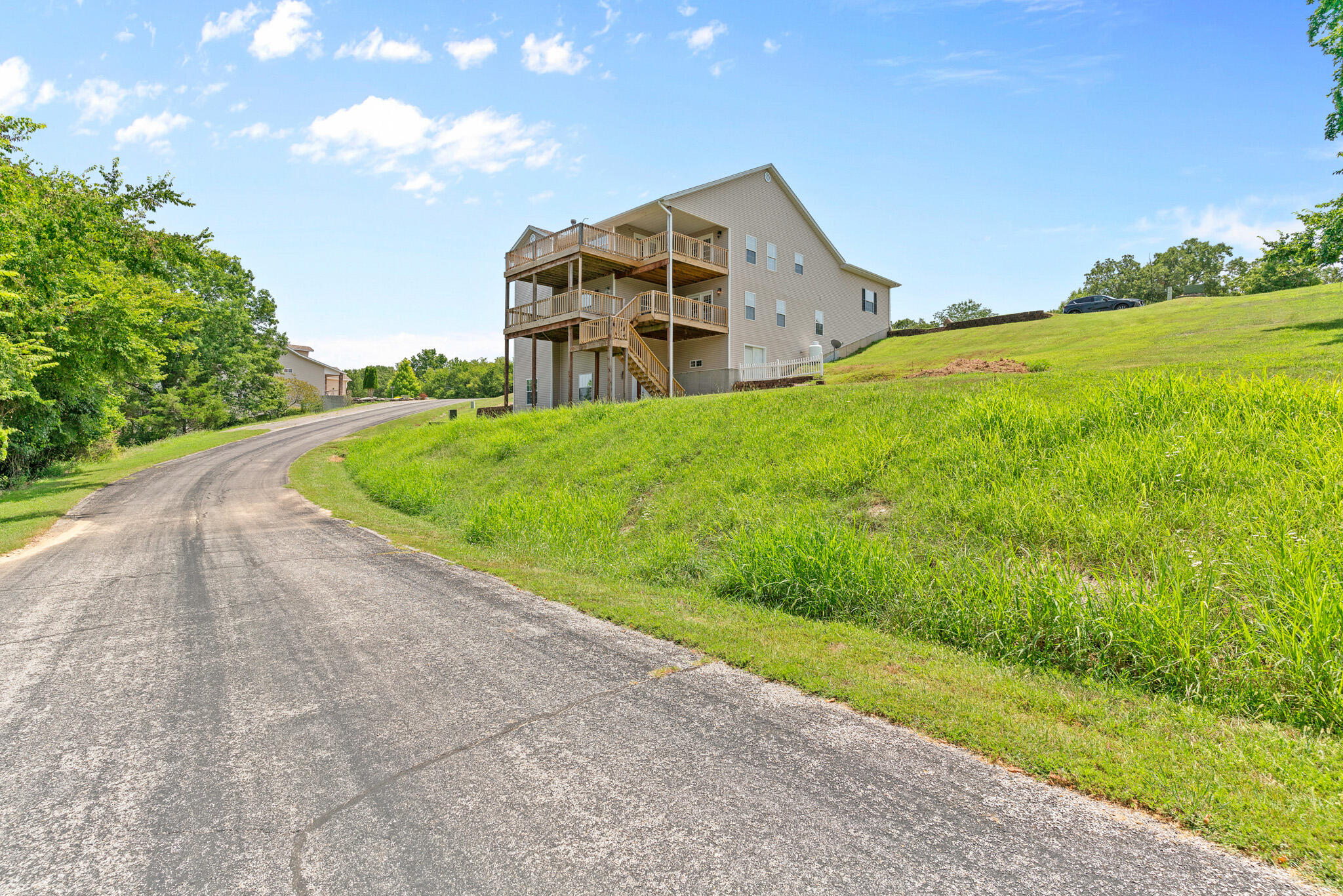 31 Howard Circle Property Photo 51