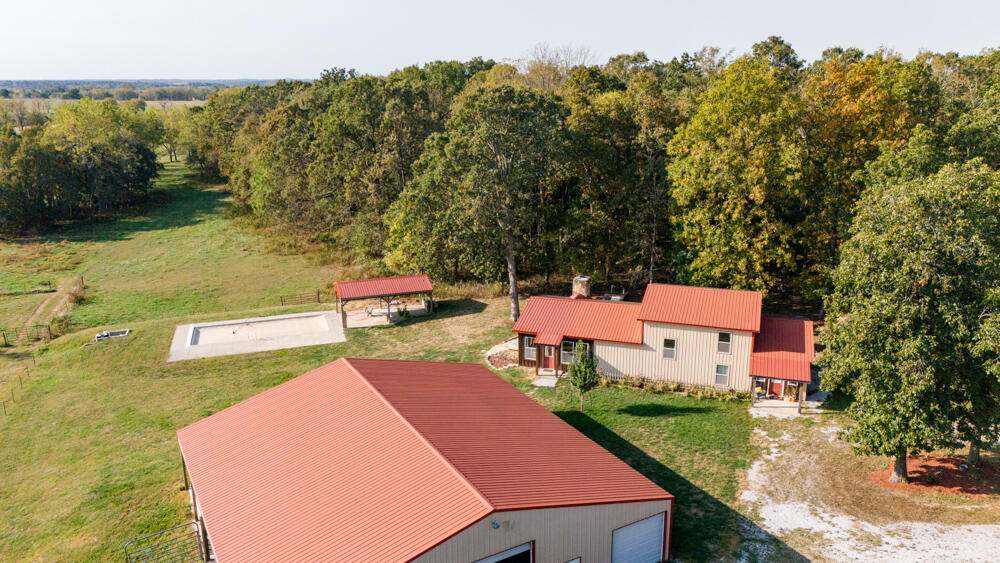 620 Washam Road Property Photo 11